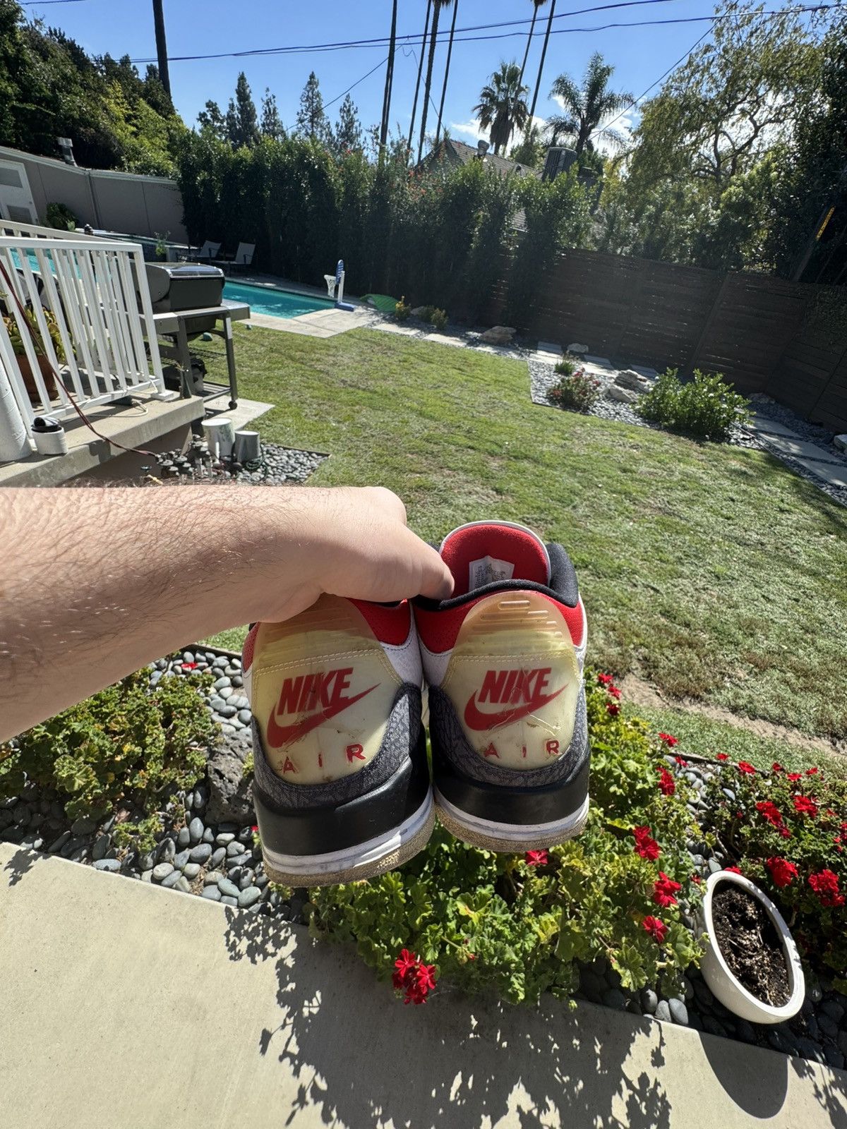 Jordan Brand Jordan 3 SE Fire Red Denim (2020) Size US 12 / EU 45 - 8 Thumbnail