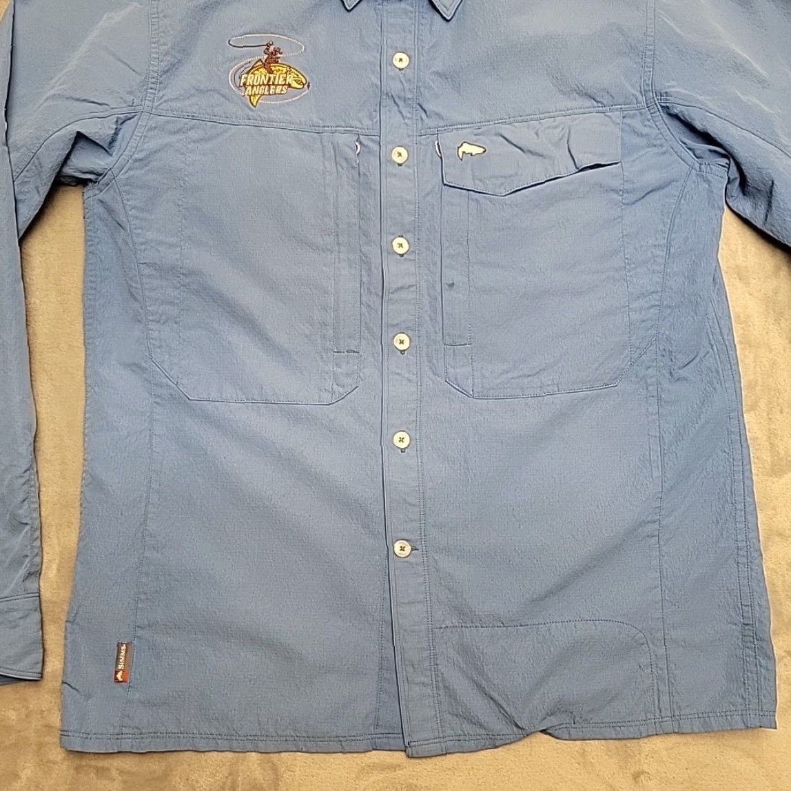 Vintage VINTAGE Simms Shirt Men Small Blue Vented Long Sleeve Fishing Performance Zip Pocket Size US S / EU 44-46 / 1 - 2 Thumbnail