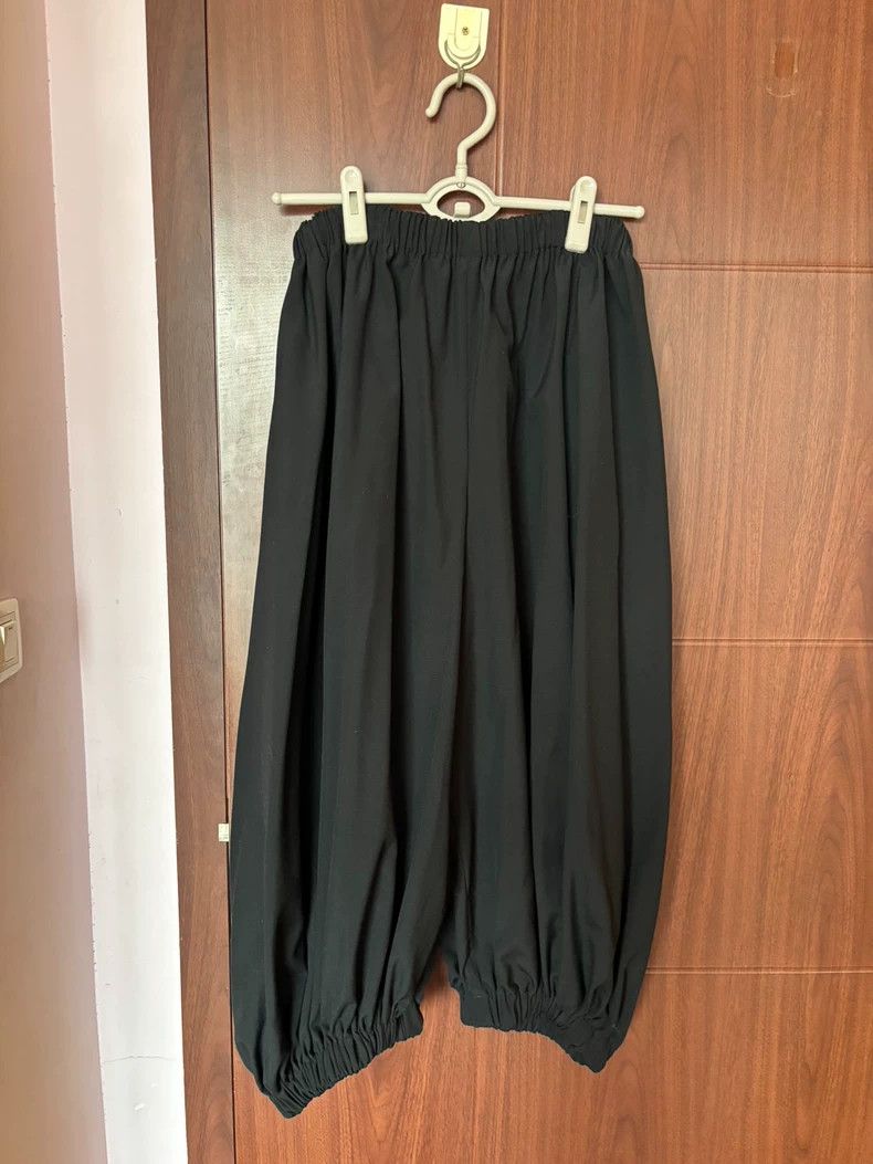 Comme des Garcons Comme Des Garcons size XS Bloomers, wool Size 28" / US 6 / IT 42 - 1 Thumbnail