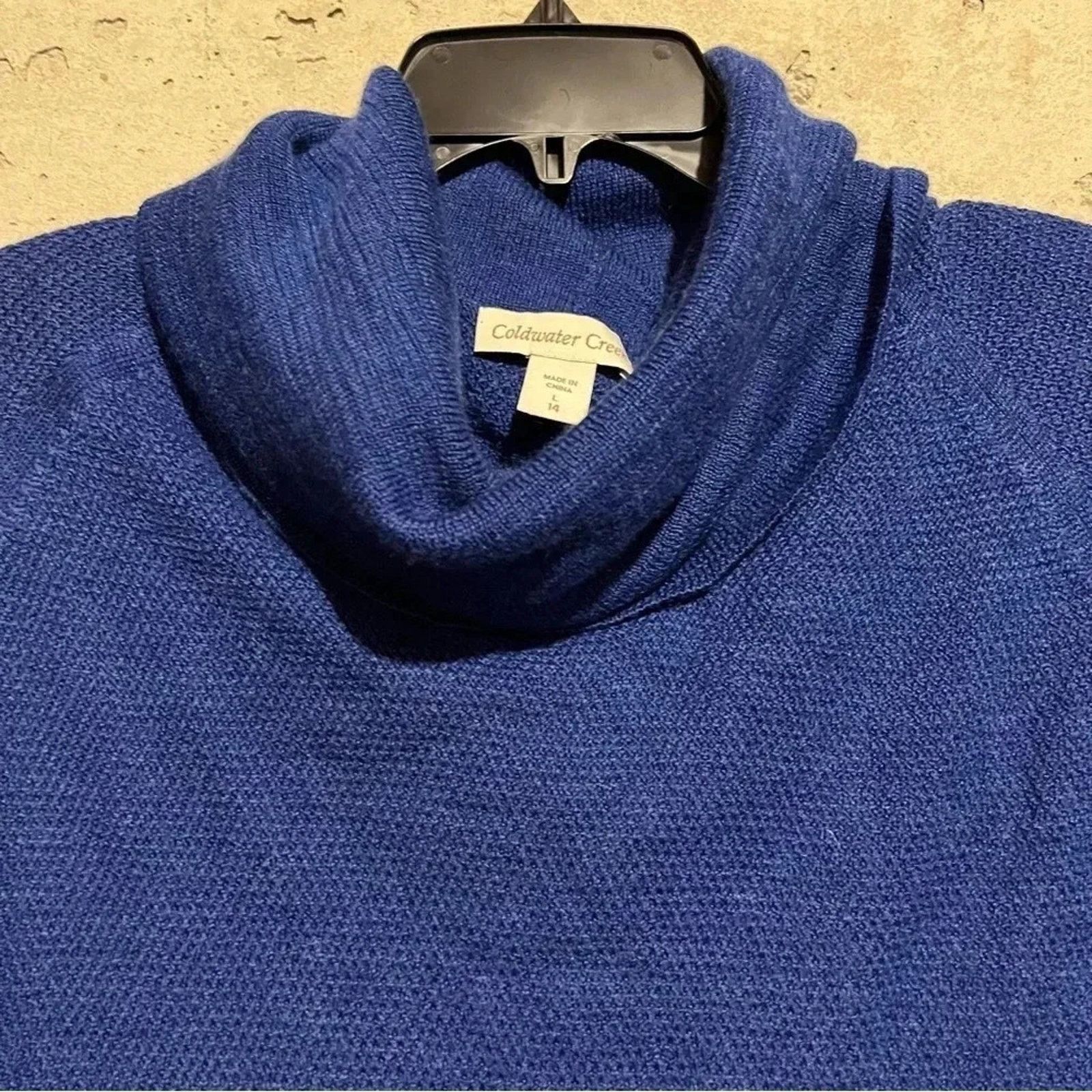 Coldwater Creek Coldwater Creek size L Sapphire Wool Blend Cowl Neck Sweater Size L / US 10 / IT 46 - 5 Thumbnail