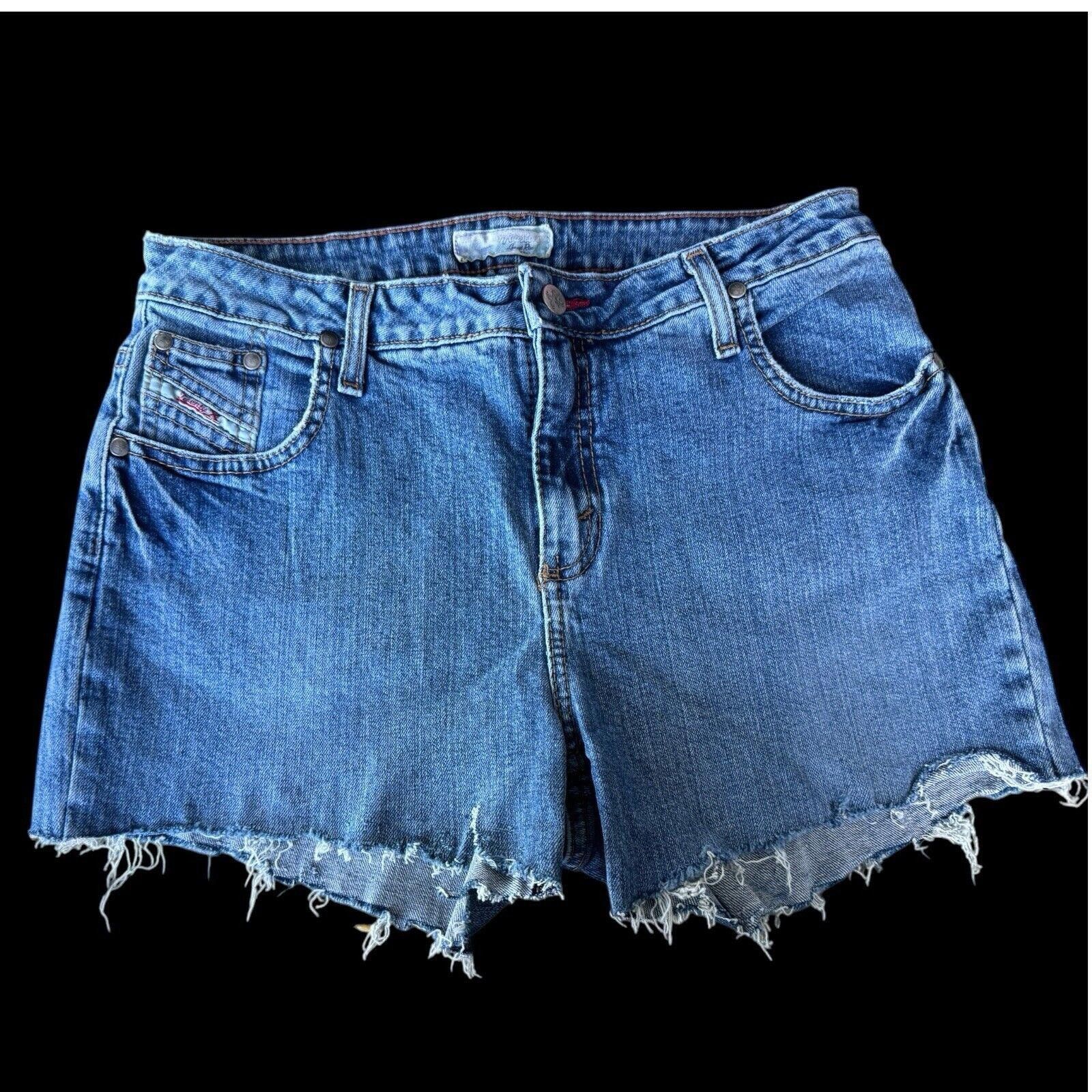 Wrangler Vintage Wrangler 20X Low Rise Houston Cut Off Shorts 11/12 Size 34" / US 12 / IT 48 - 1 Thumbnail