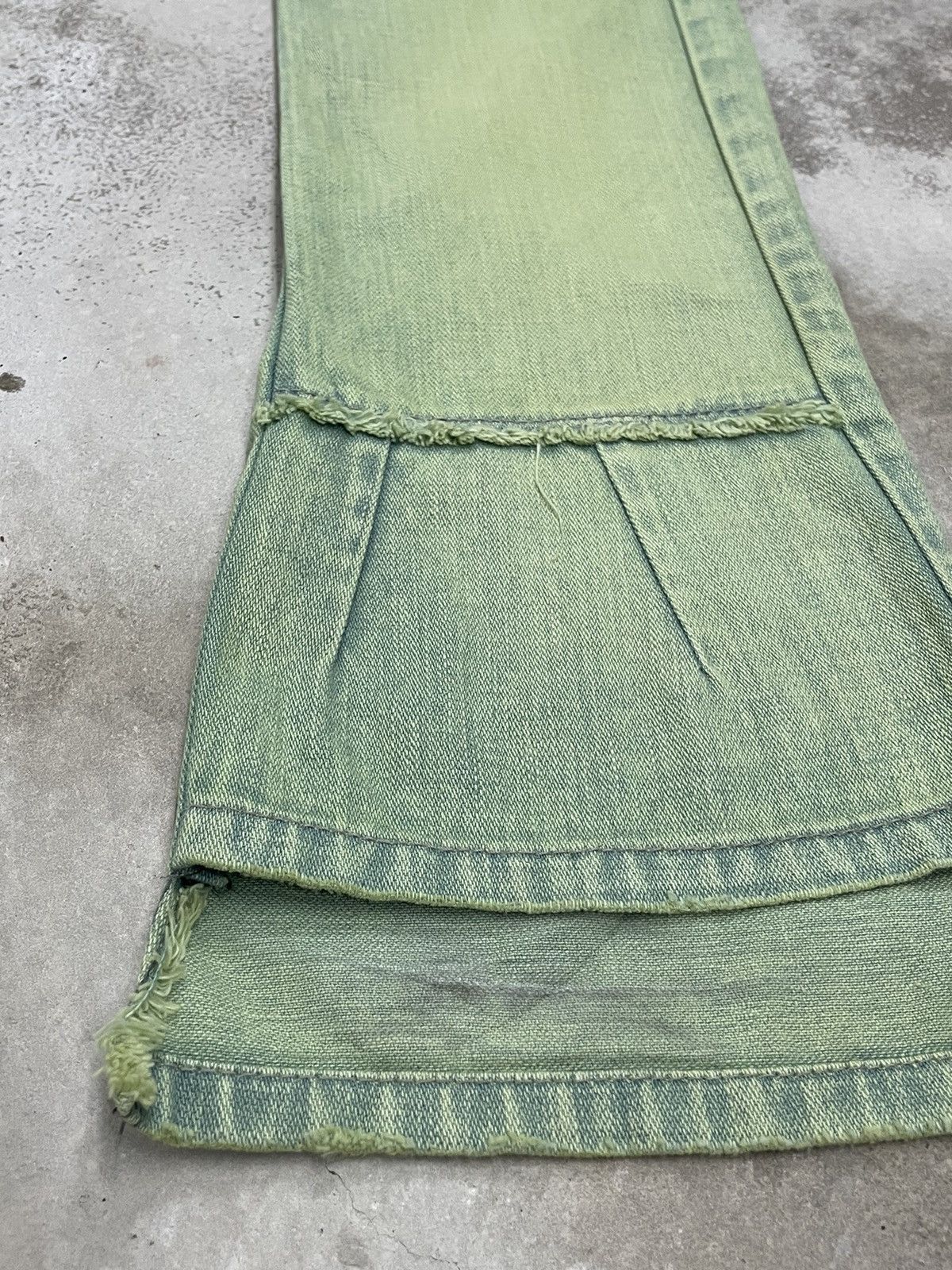 Designer × Marithe + Francois Girbaud Girbaud Green Rust Crazy Wash Flare Denim Size US 28 / EU 44 - 6 Thumbnail