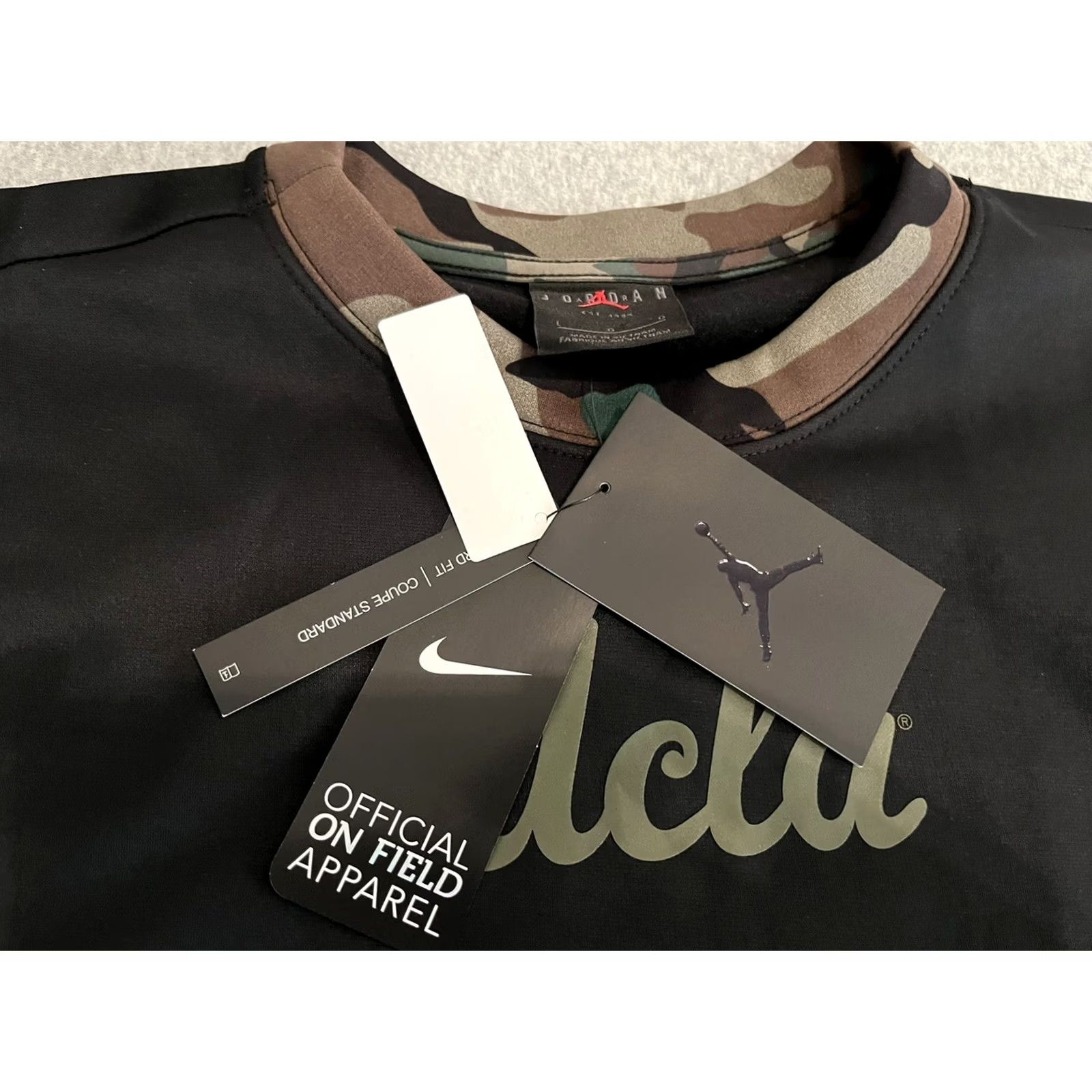 Jordan Brand Nike Jordan UCLA Bruins Football Jumpman Sweater USA Flag Black Camo Mens Large Size US L / EU 52-54 / 3 - 3 Thumbnail