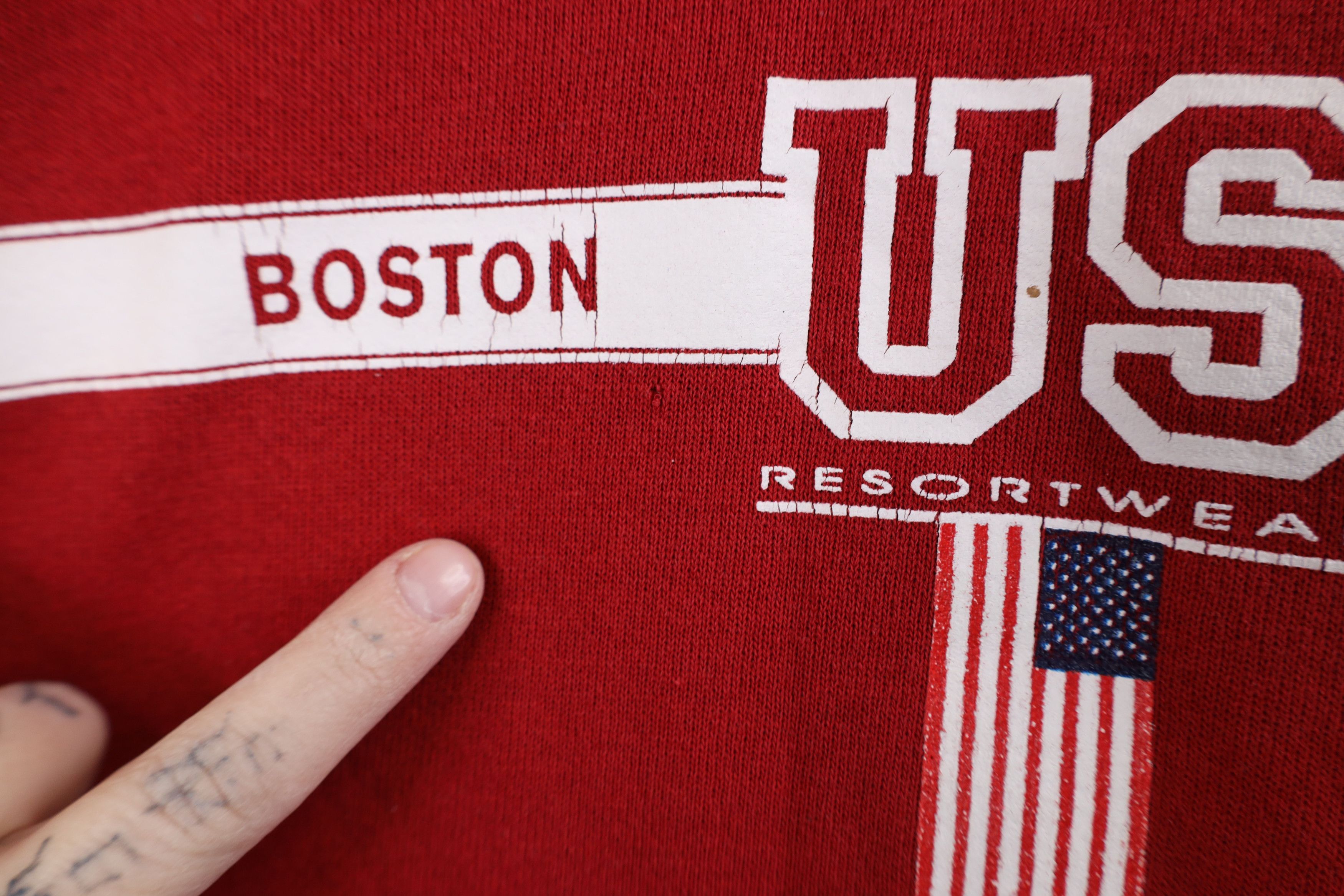 Vintage Vintage 90s Streetwear Spell Out Boston Crewneck Sweatshirt Size US L / EU 52-54 / 3 - 5 Thumbnail
