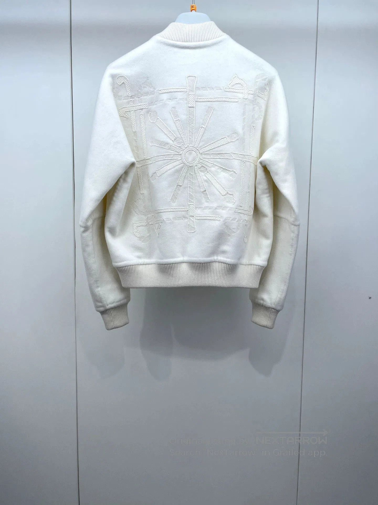 Hermes Hermes White Cashmere Zip Jacket. Size US S / EU 44-46 / 1 - 2 Thumbnail