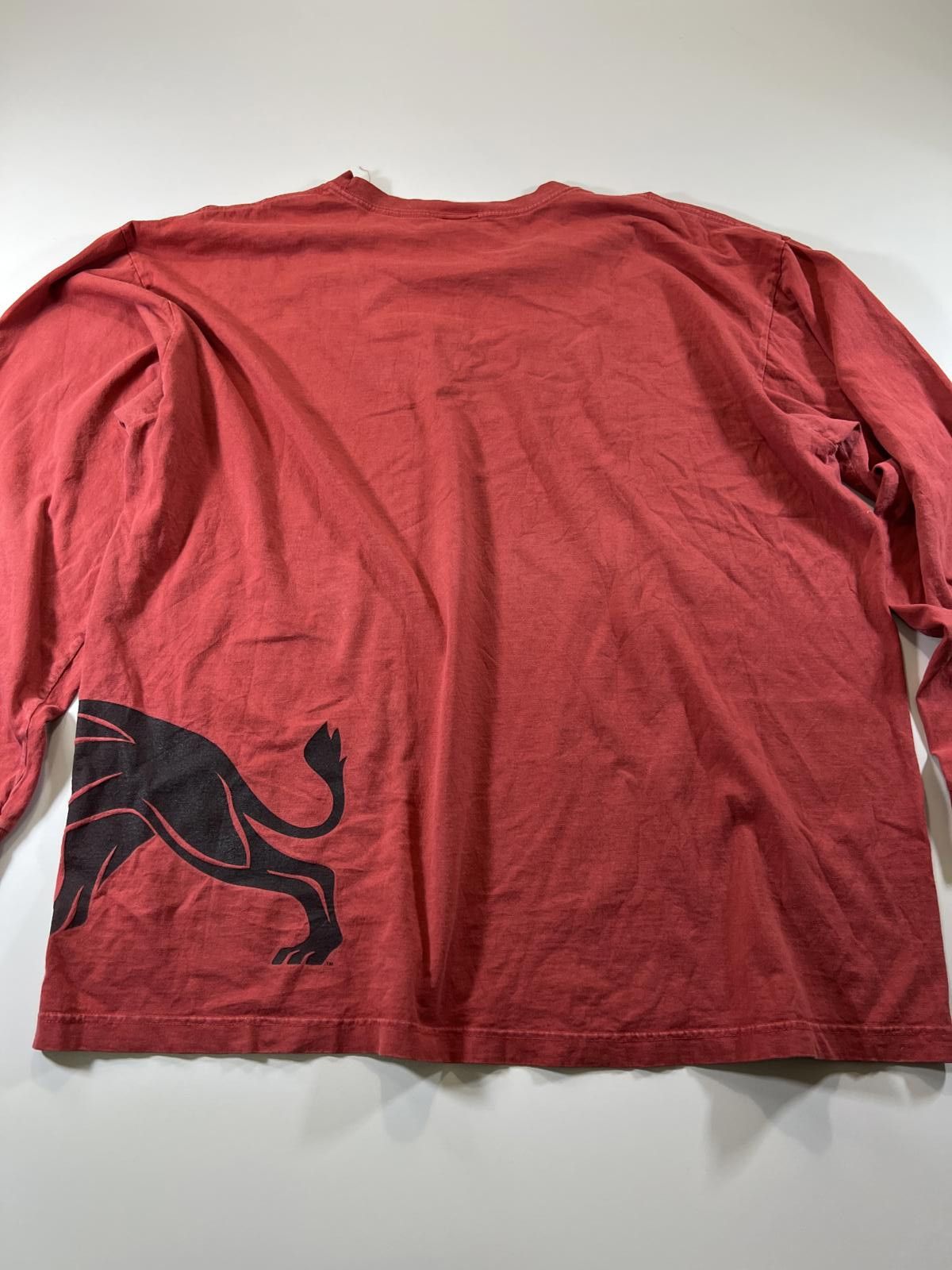 Other MGM Grand Las Vegas Red Long Sleeve T-Shirt Lion Graphic 2XL Size US XXL / EU 58 / 5 - 9 Thumbnail