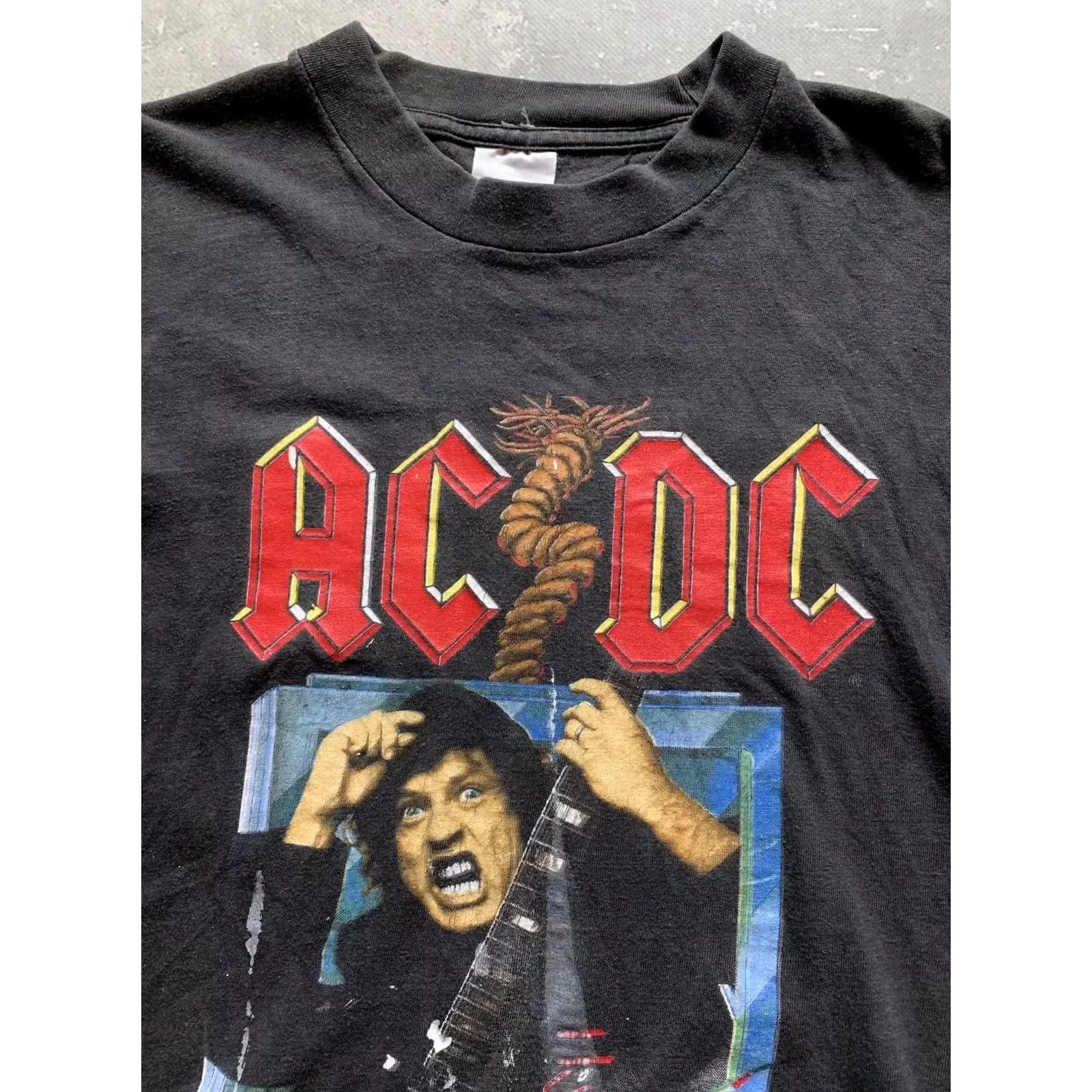 Vintage VINTAGE AC/DC THE RAZORS EDGE TEE SHIRT MEN'S XL BLACK Shirt XL Mens AC/DC The Razors Edge Rock Band Black Tee Shirt Size US XL / EU 56 / 4 - 3 Thumbnail