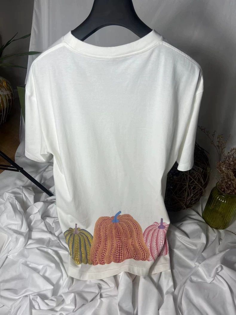 Louis Vuitton Louis Vuitton SS23 Logo Pumpkin Print Crew Neck Short Sleev Size US L / EU 52-54 / 3 - 2 Thumbnail