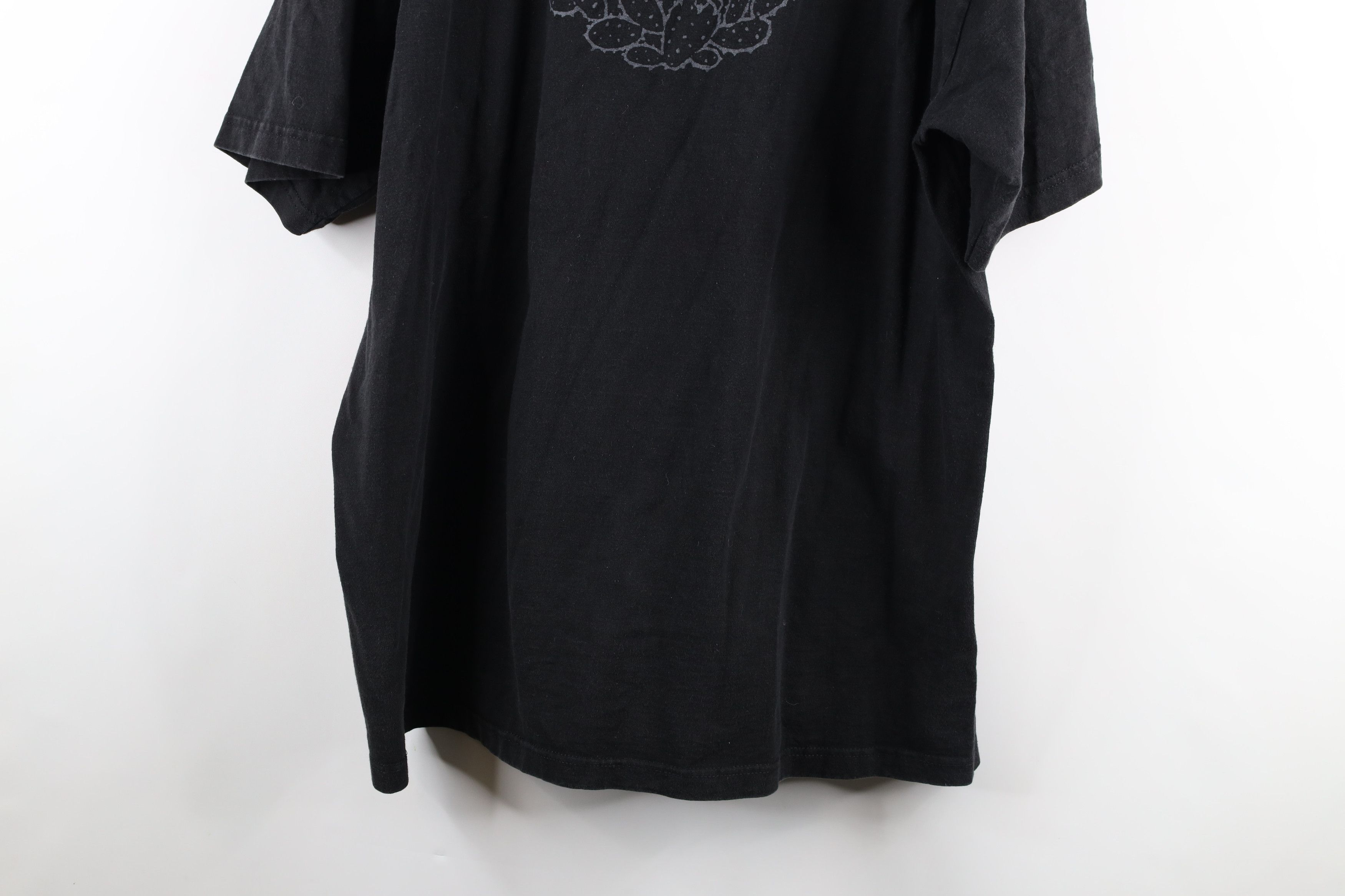 Vintage Vintage Streetwear Sexy Pinup Girl Mexico T-Shirt Black Size US XXL / EU 58 / 5 - 11 Thumbnail