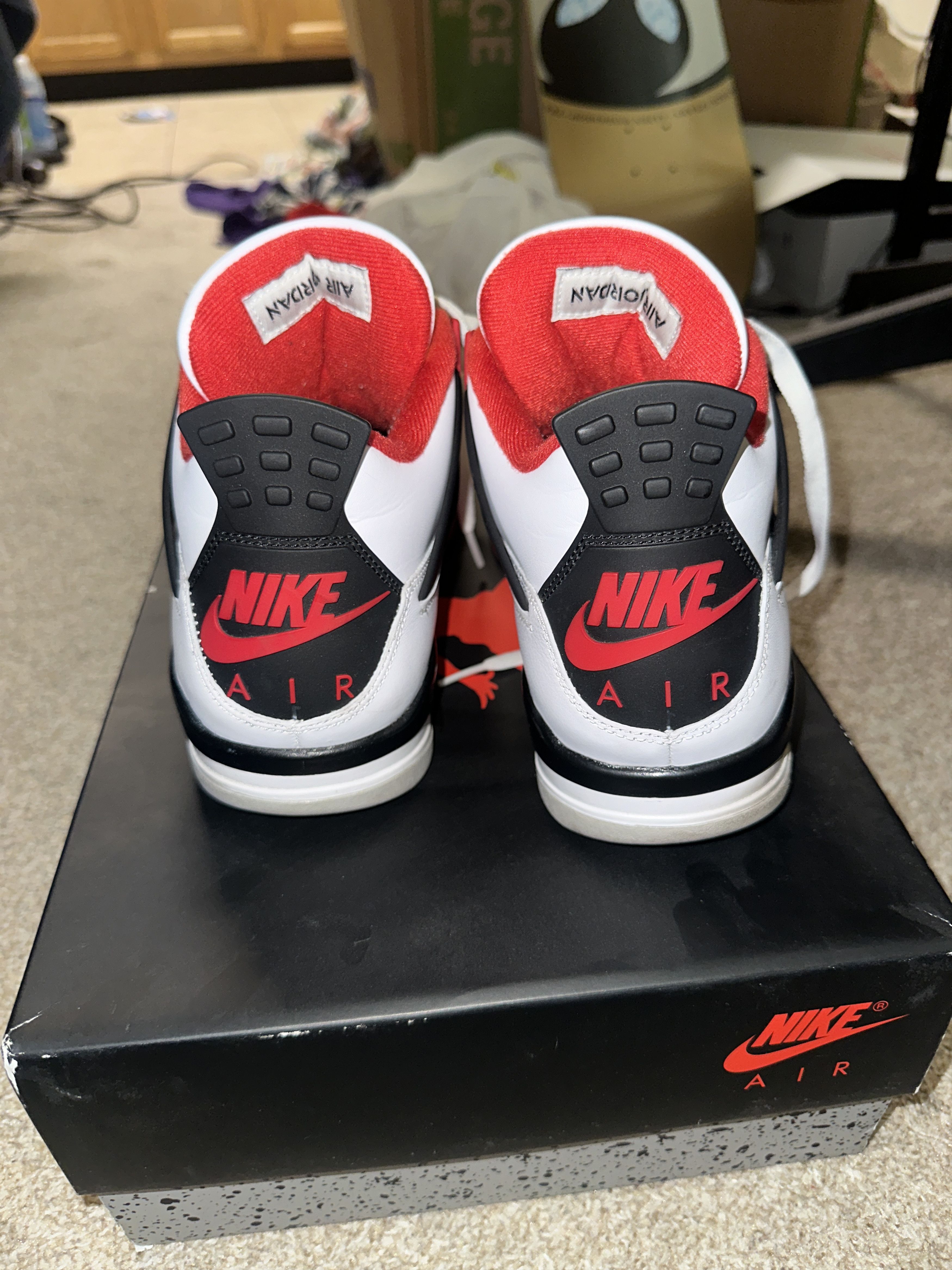 Jordan Brand Jordan 4 fire red 2020 Size US 9.5 / EU 42-43 - 3 Thumbnail