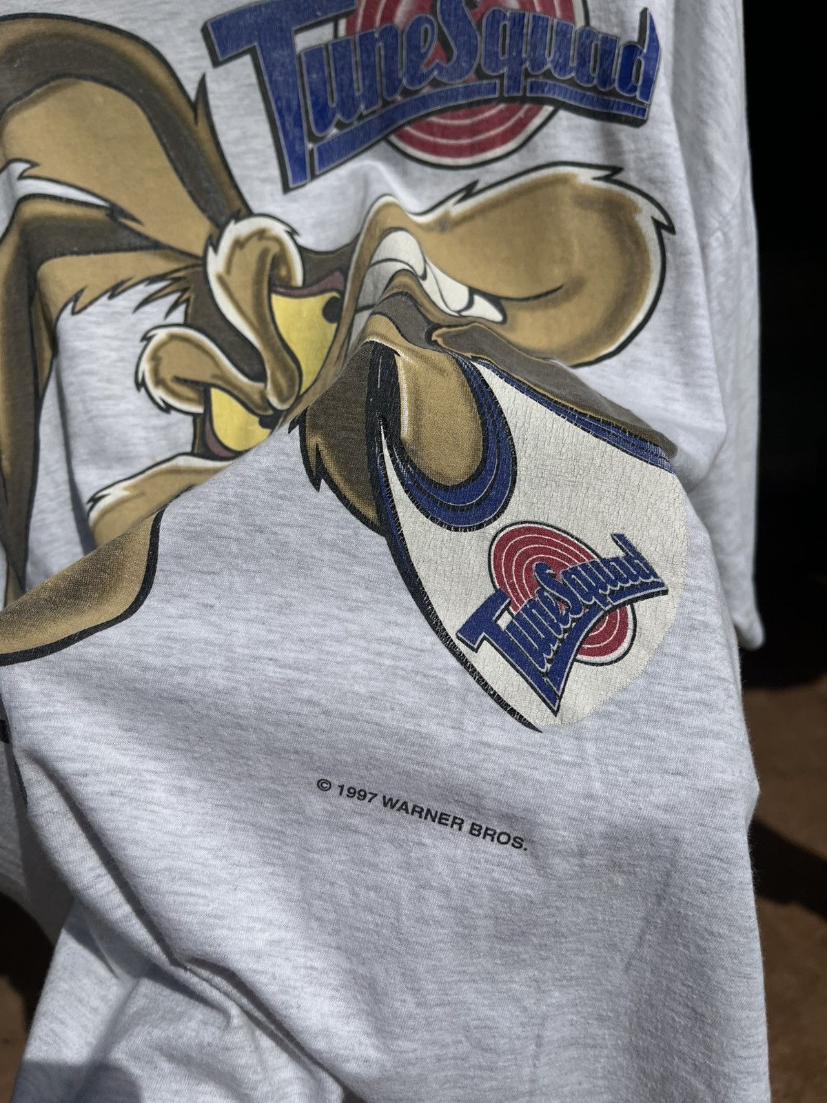 Vintage Thrashed Wile E Looney Tunes 90s’ boxyfit Size US XL / EU 56 / 4 - 2 Thumbnail