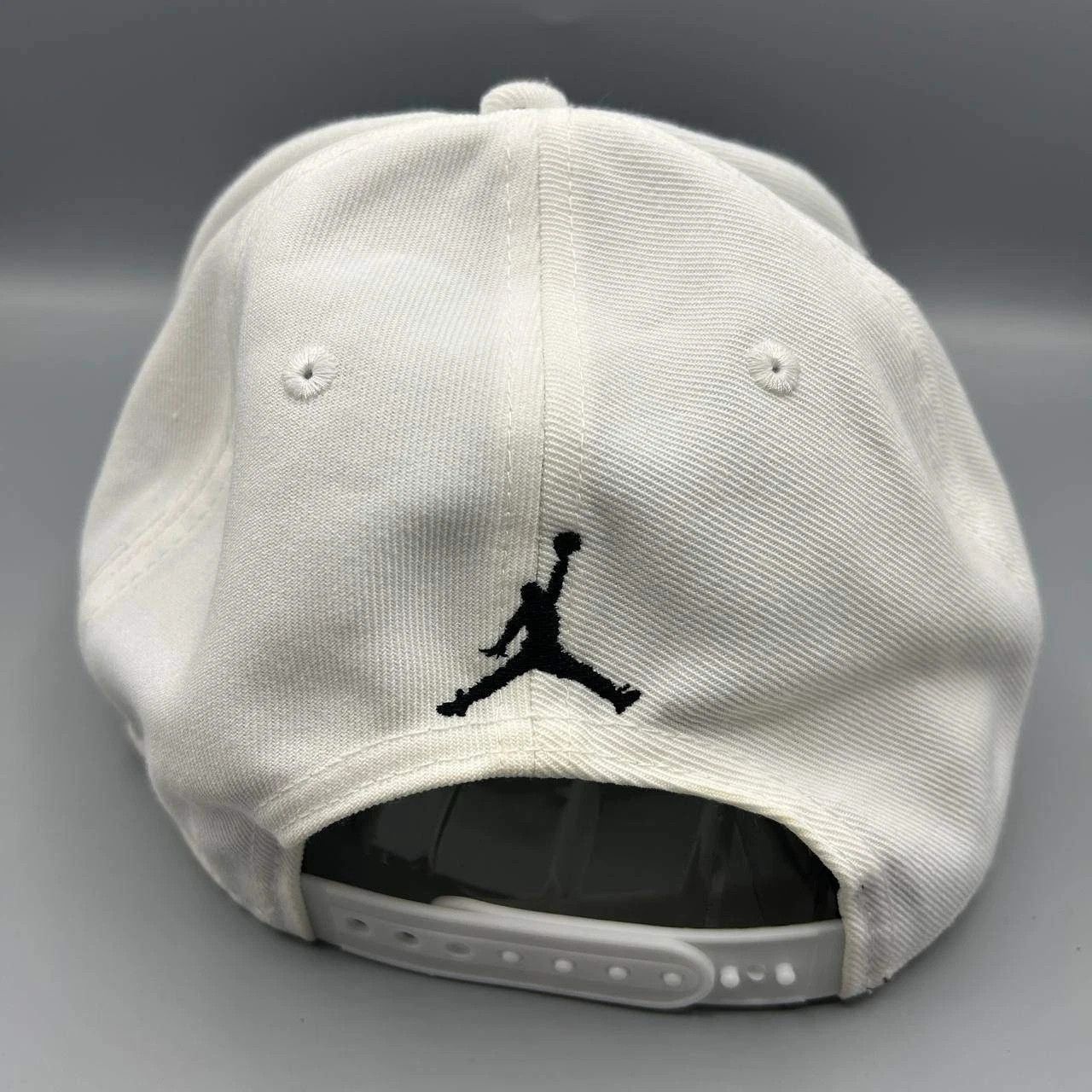 Jordan Brand Air Jordan Hat Men Embroidered Logo Jumpman Snap Back Cap Size ONE SIZE - 5 Thumbnail