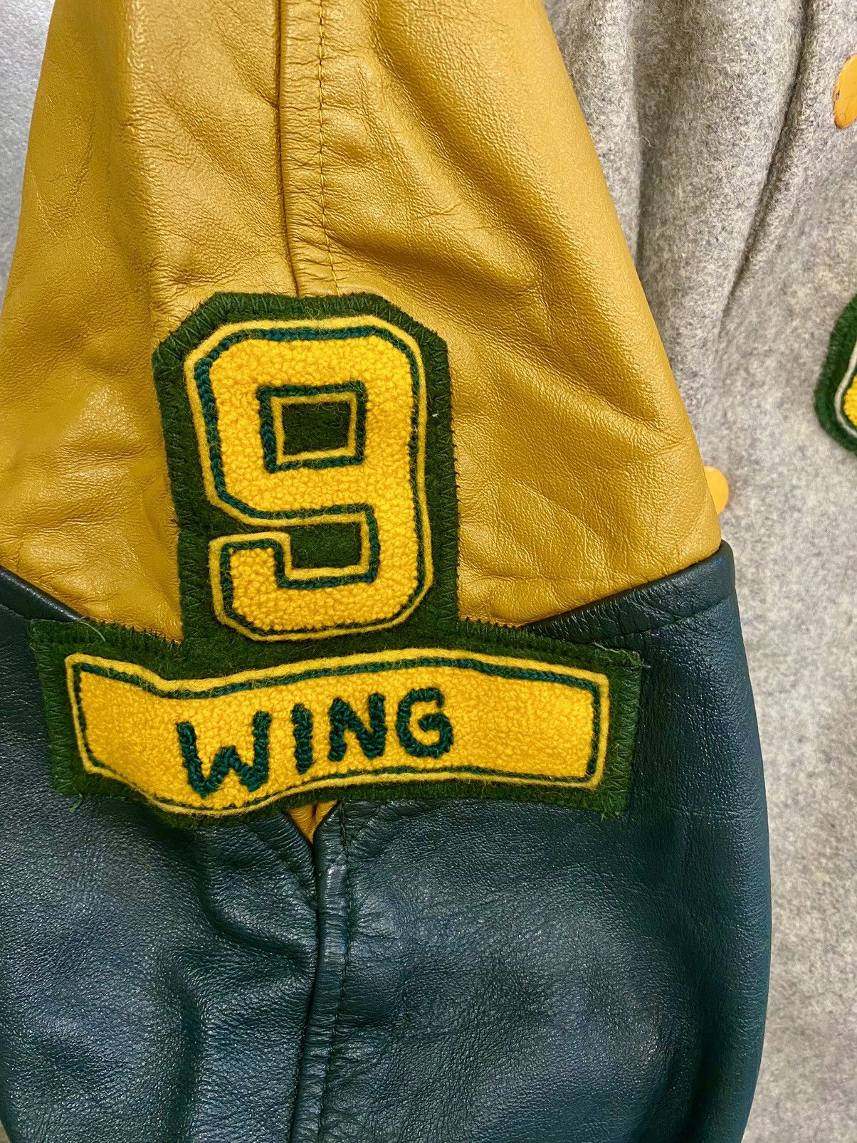 Vintage Jacket Seder Sportswear B.L.H.L. Champs 85-86 North Stars Size US S / EU 44-46 / 1 - 5 Thumbnail