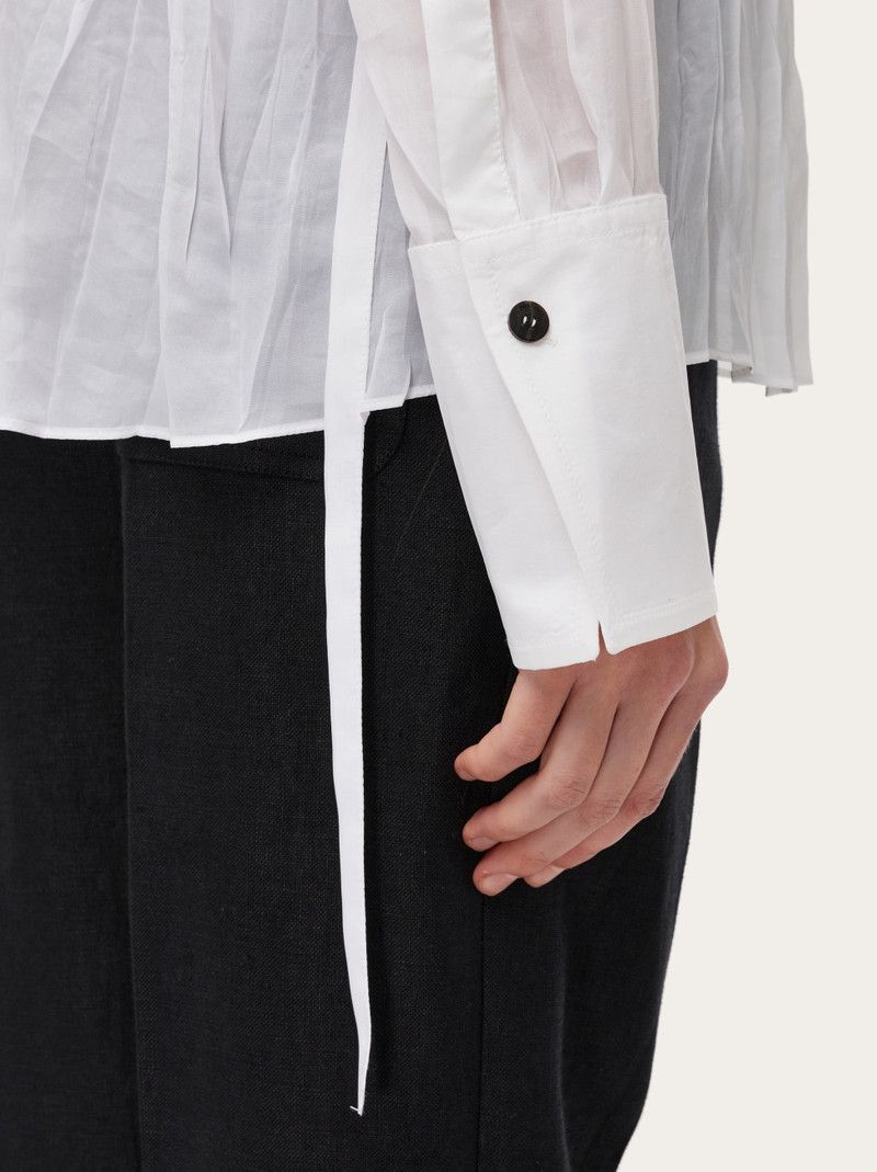 Salvatore Ferragamo o1s1rm0426 Irregular Pleat Shirt in White Size M / US 6-8 / IT 42-44 - 5 Thumbnail