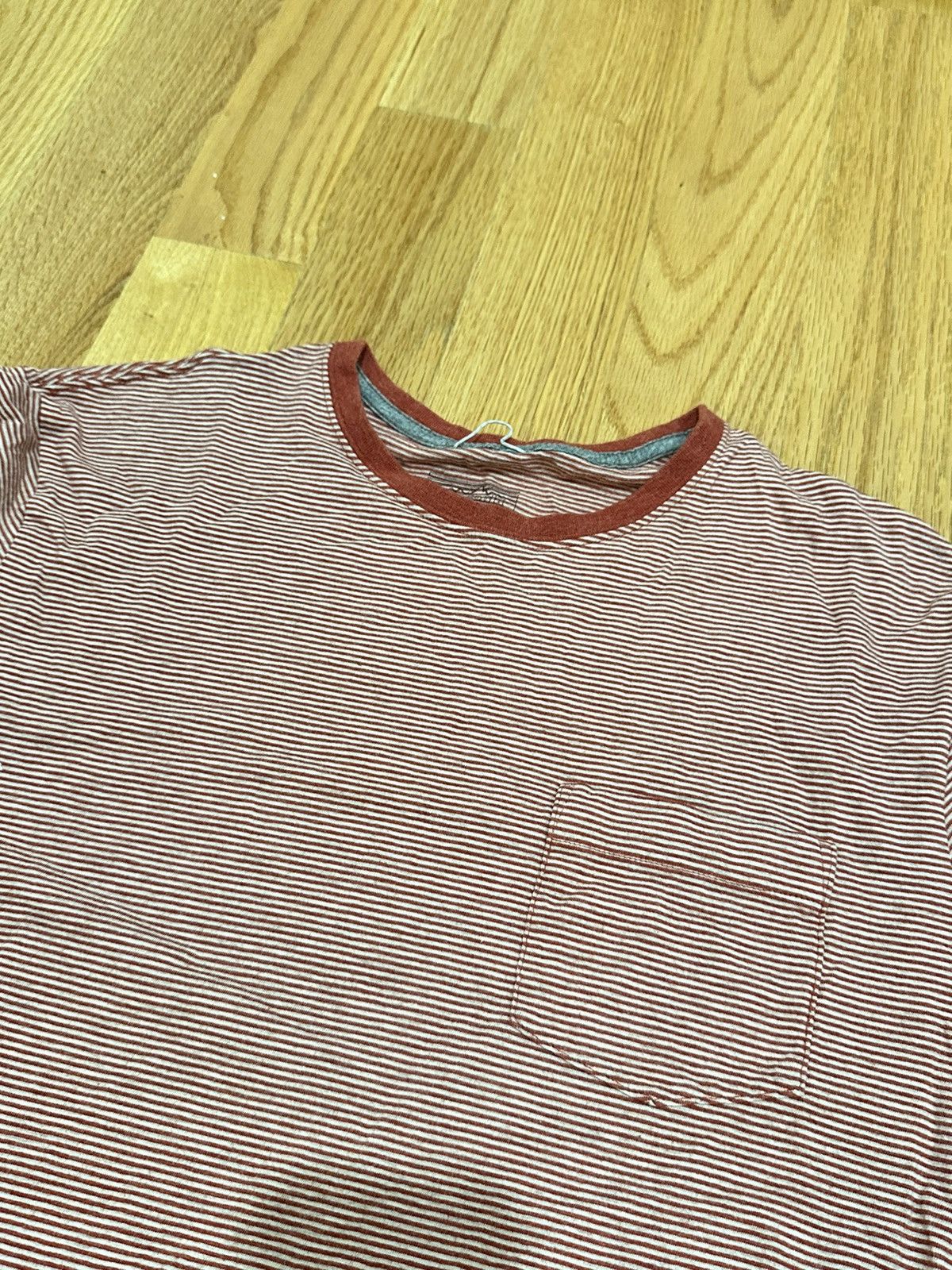 Patagonia Patagonia Red Striped Pocket T shirt Outdoors Gear Size US M / EU 48-50 / 2 - 3 Thumbnail
