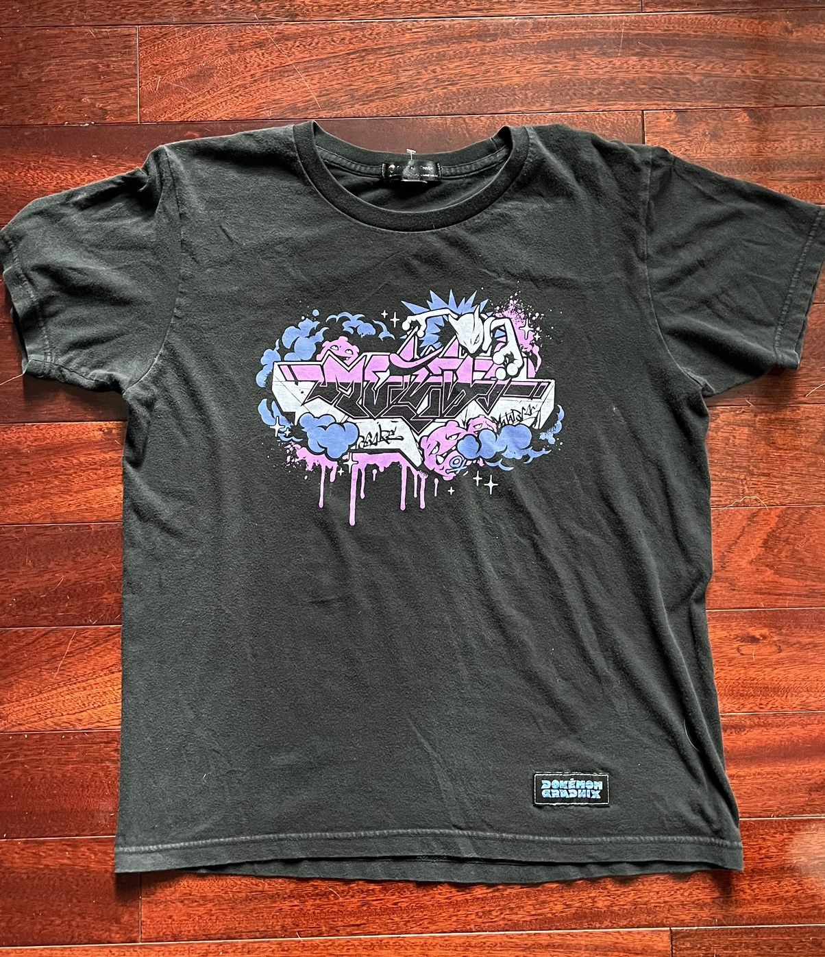 トップス POKEMON MADE GRAPHIC T-SHIRT Shibuya Pokemon Center