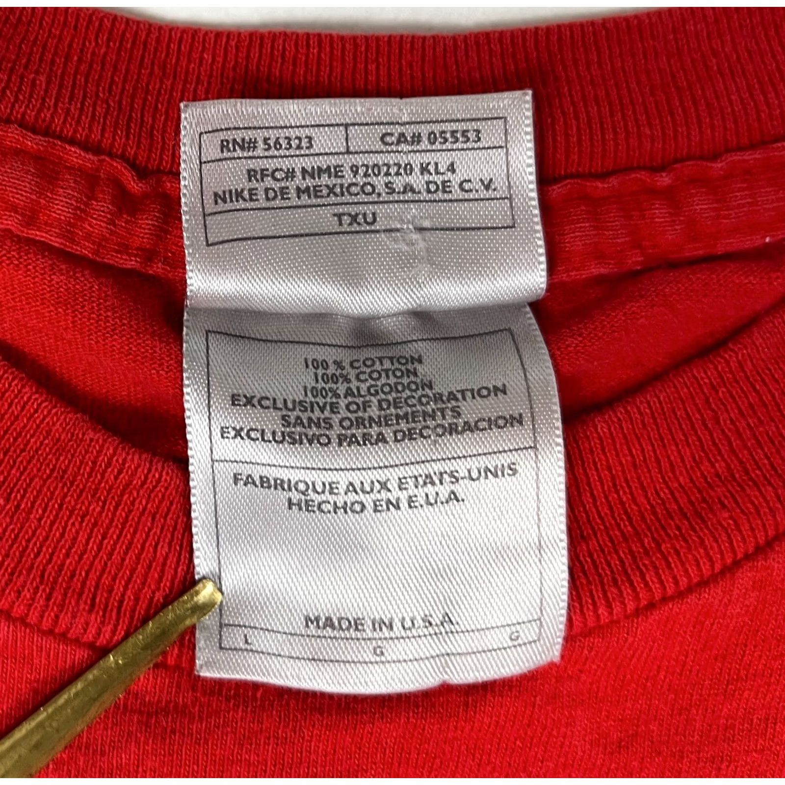 Nike VINTAGE Nike T-Shirt Mens Size L Red Cotton Made in USA 2000s Crew Neck Short Sleeve Size US L / EU 52-54 / 3 - 6 Thumbnail