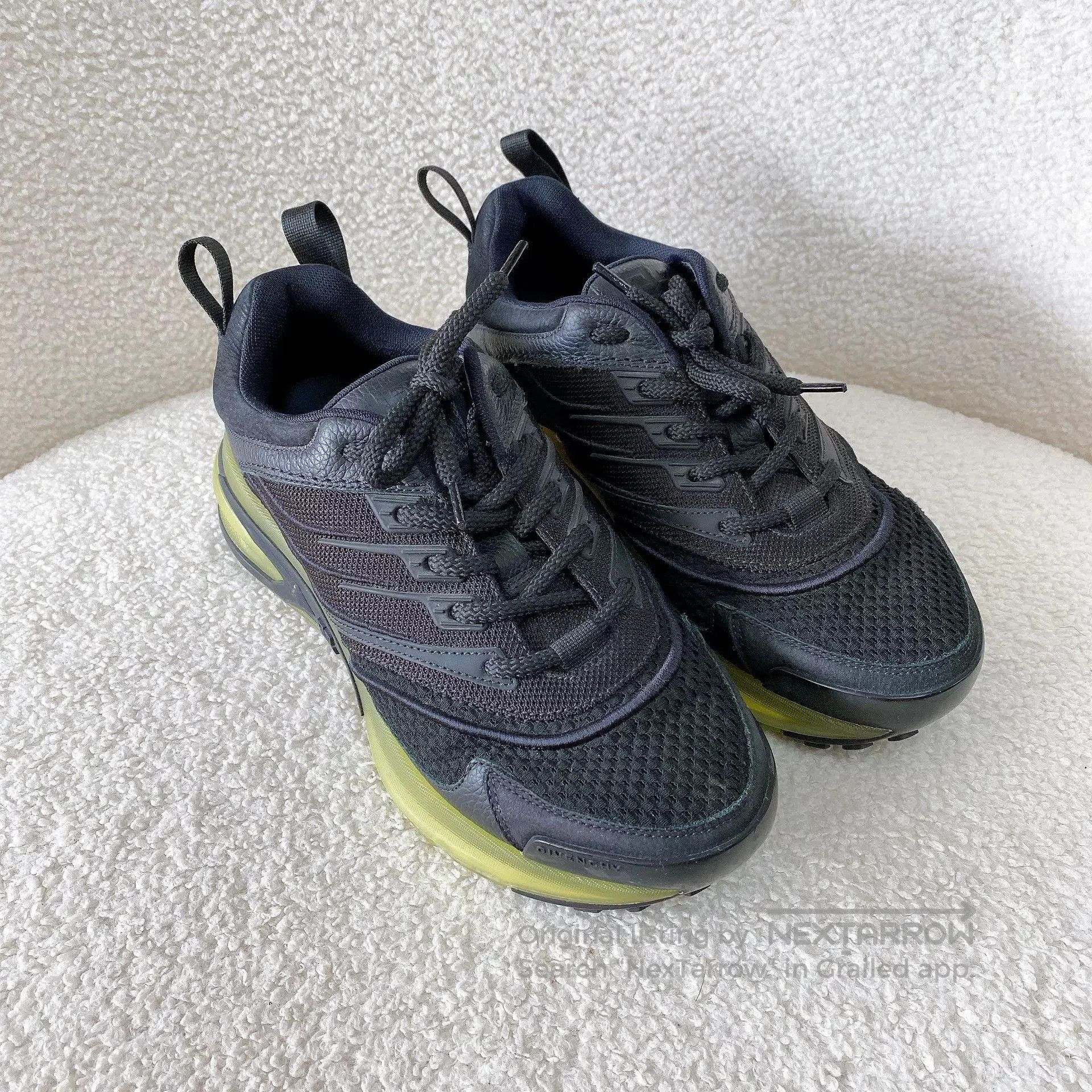 Givenchy Givenchy Black Sneakers Size 36. Size US 5 / IT 35 - 2 Thumbnail