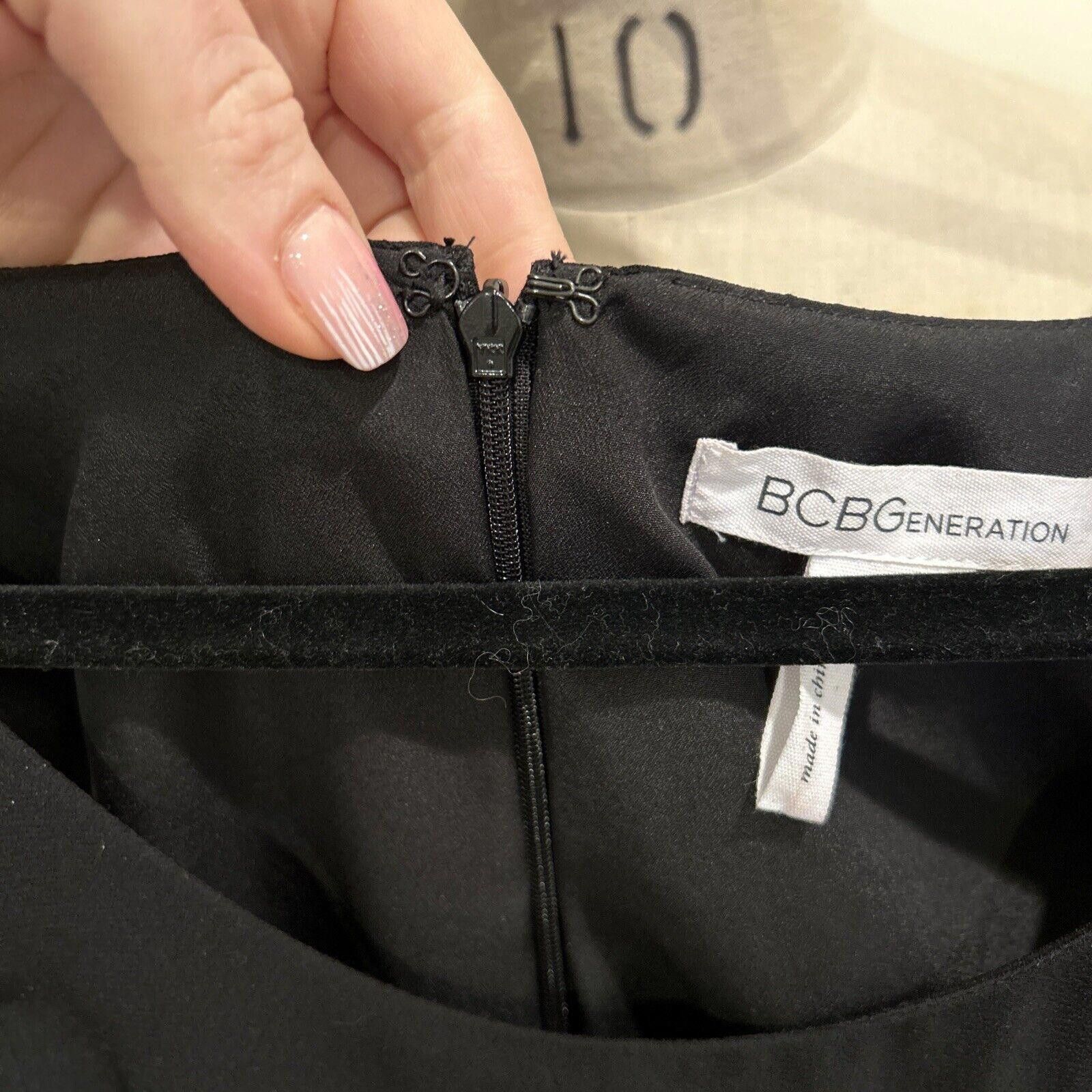 Designer BCBGeneration BCBG little black dress Asymmetric Zipper Sz 6 Size M / US 6-8 / IT 42-44 - 5 Thumbnail