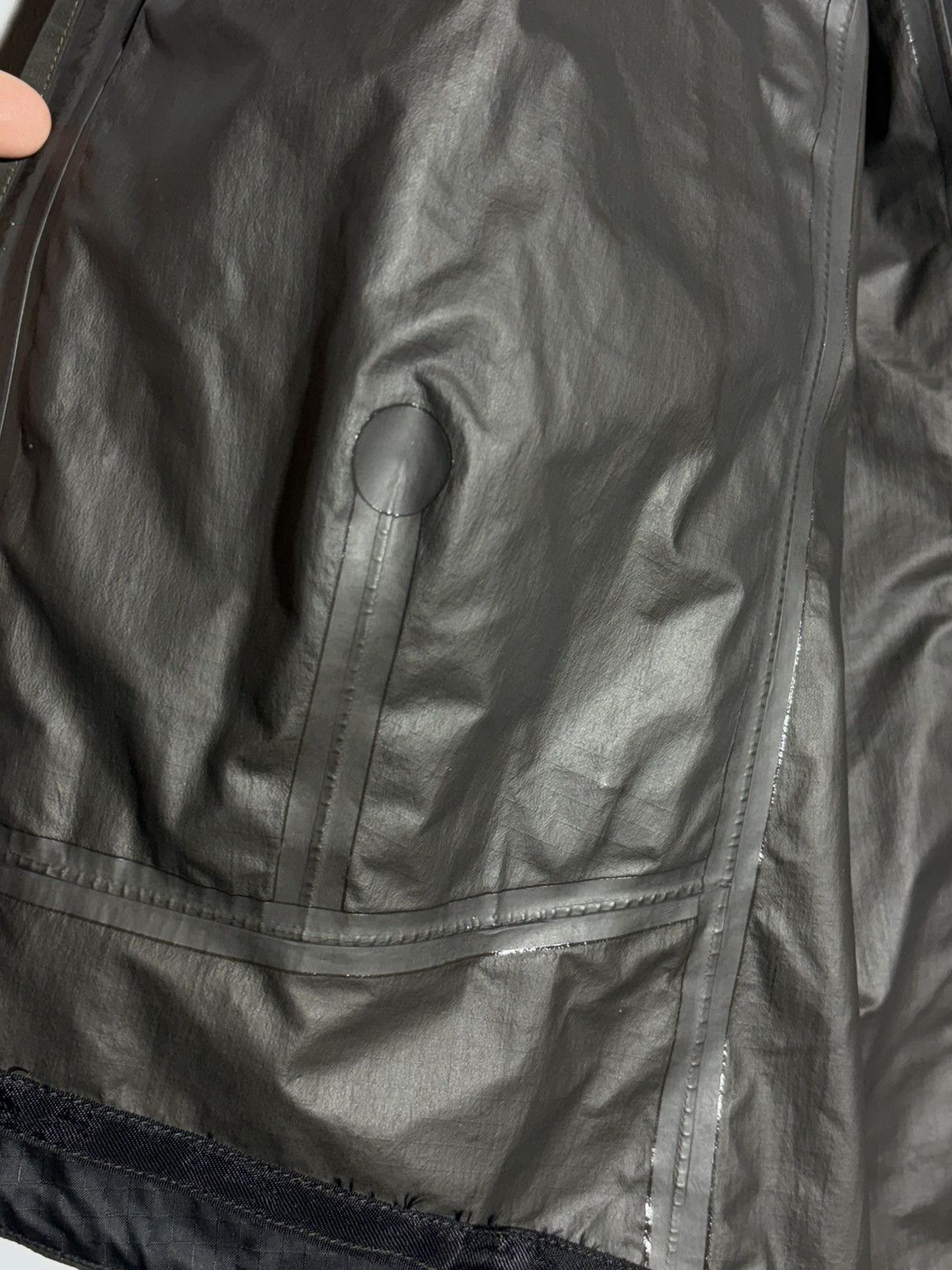 Arc'teryx Arc’Teryx Gore-Tex Paclite Shell Jacket Dark Green Size S / US 4 / IT 40 - 13 Thumbnail