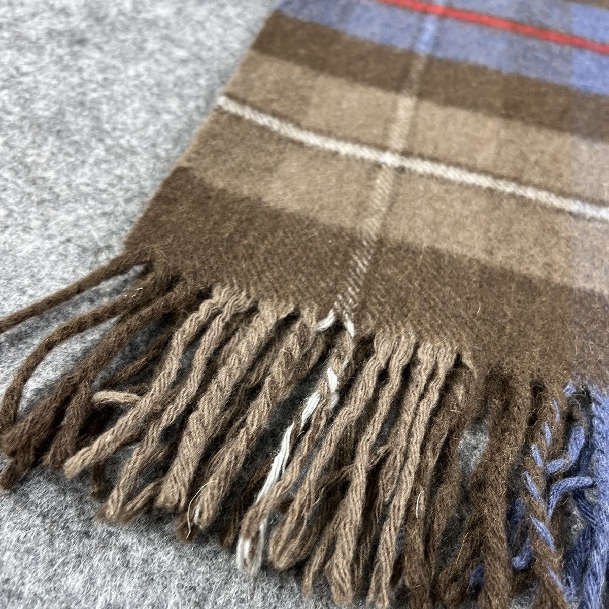 Johnstons Of Elgin Johnstons Of Elgin Scarf / Muffler / Neckwear T1188 Size ONE SIZE - 10 Thumbnail