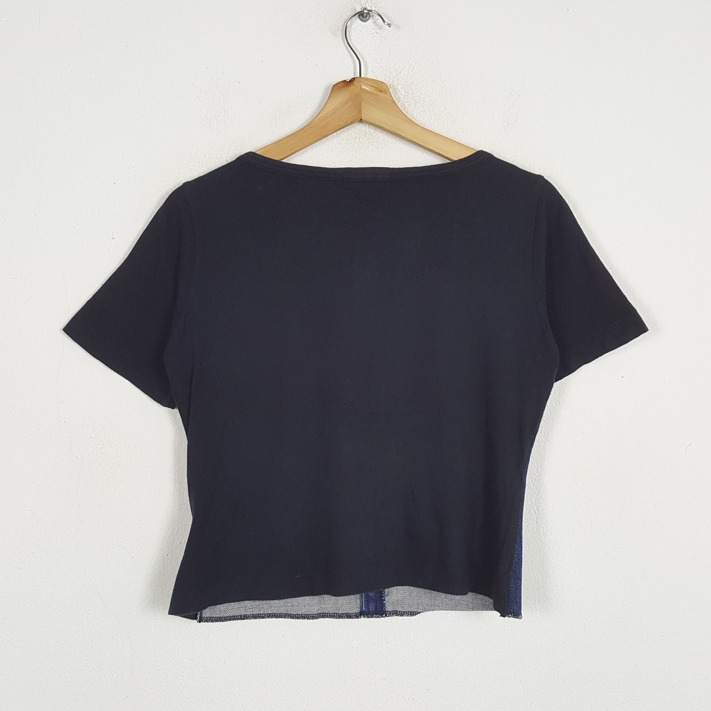 Japanese Brand × Tricot Comme des Garcons × Vintage Vintage TRICOT COMME DES GARÇONS Japan Fashion Brand T-Shirt Size S / US 4 / IT 40 - 3 Thumbnail