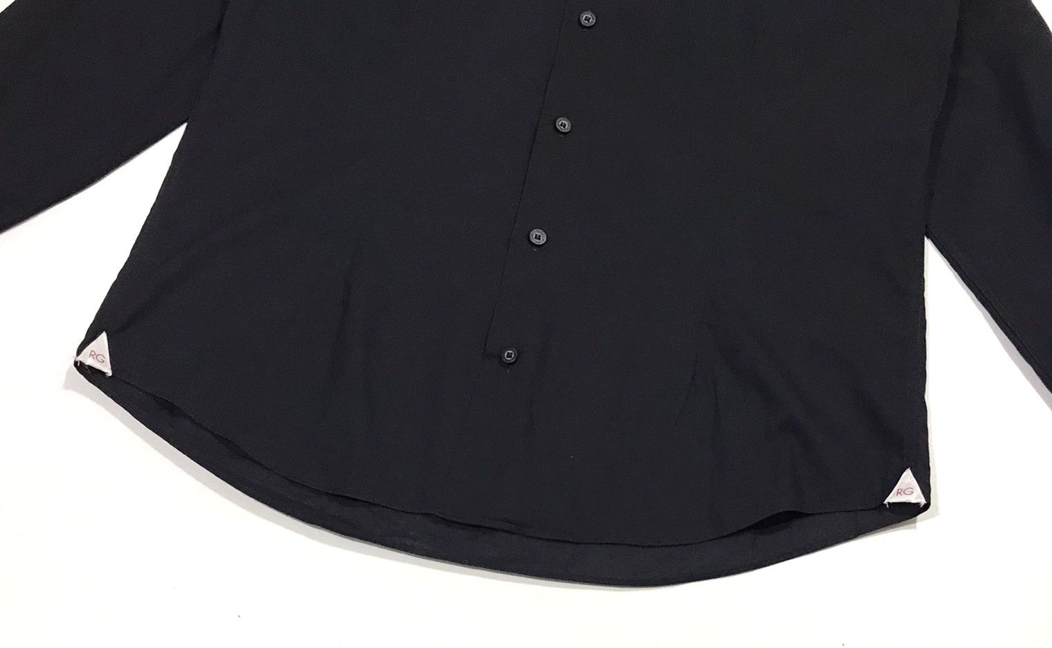 Romeo Gigli Romeo Gigli Button Shirt Slim Fit Men’s Sz 42 Black Size US L / EU 52-54 / 3 - 3 Thumbnail