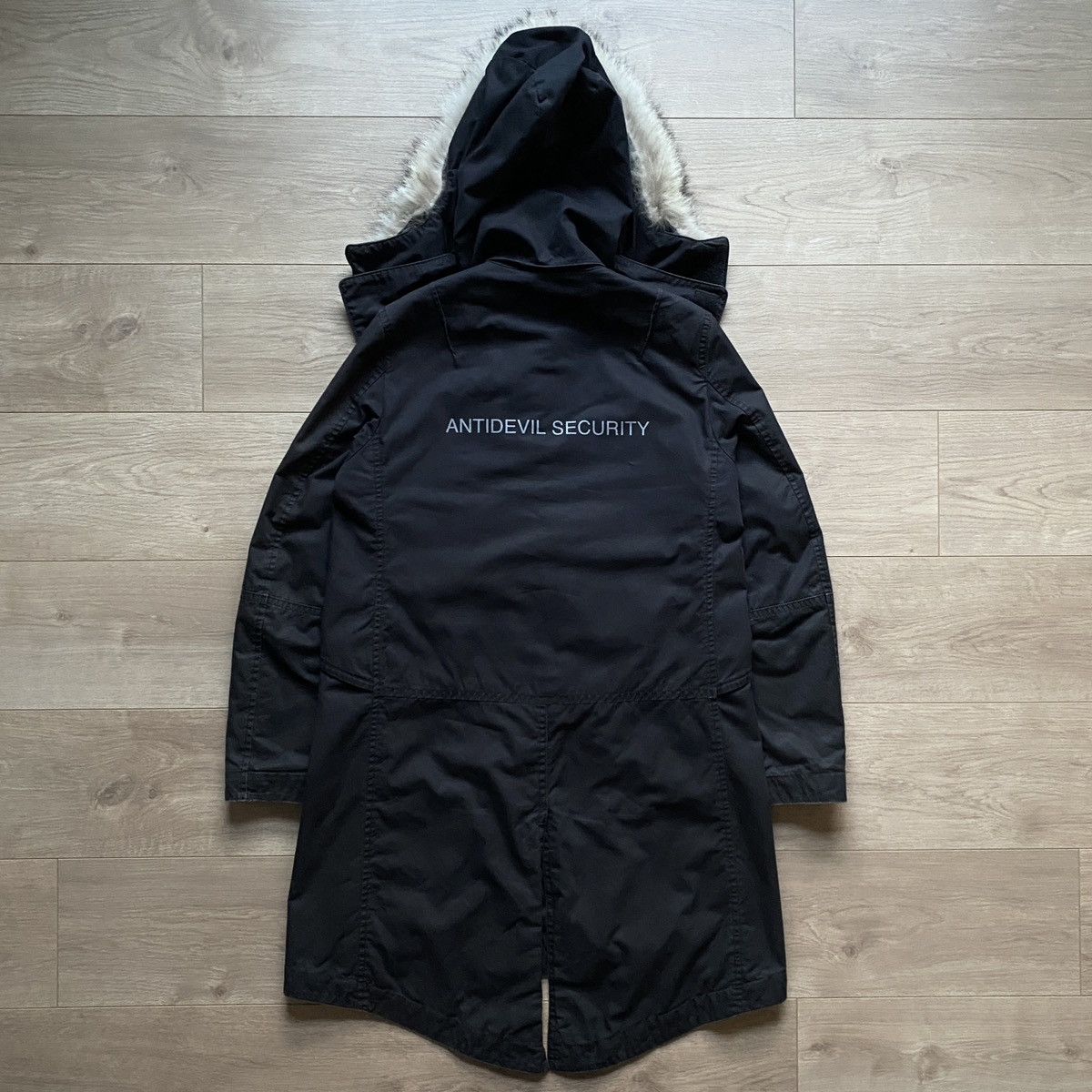 Undercover A/W 2011 Undercover “Antidevil Security” Fur Hooded Parka Size US M / EU 48-50 / 2 - 8 Thumbnail