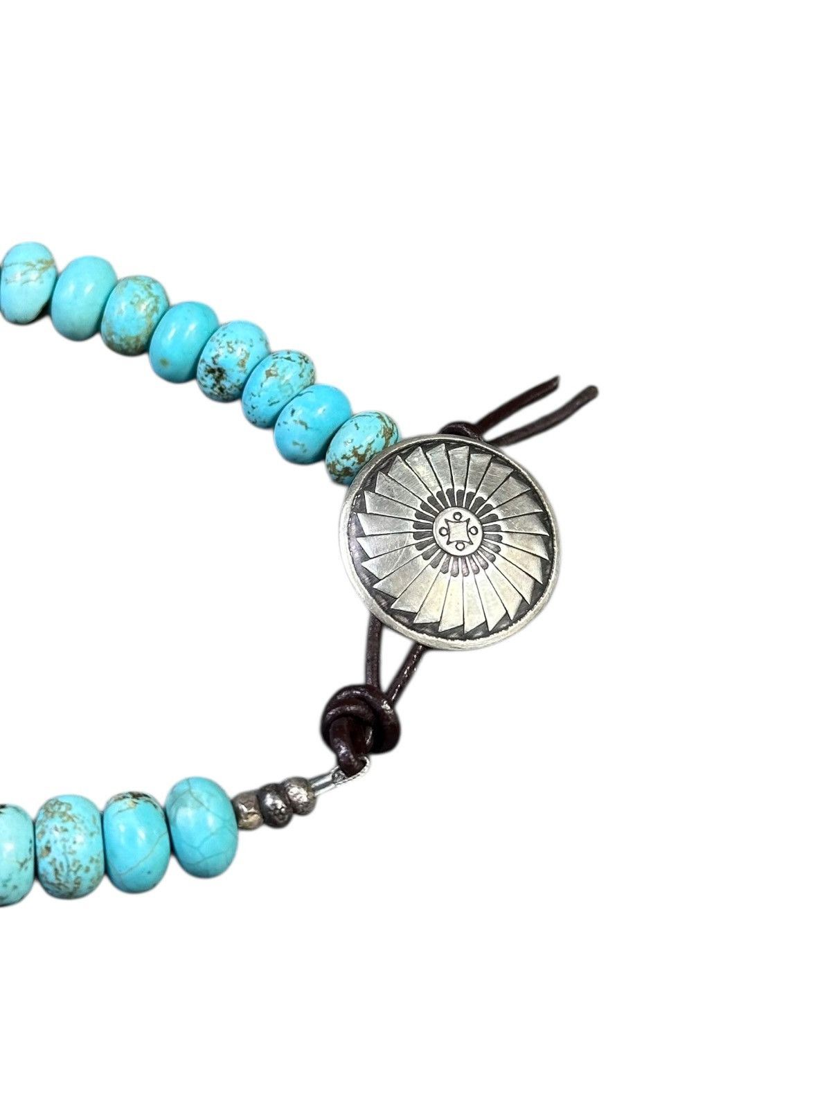 Vintage TURQUOISE WITH SILVER BEADS AND NAVAJO CONCHO CLASP BRACELET Size ONE SIZE - 8 Thumbnail