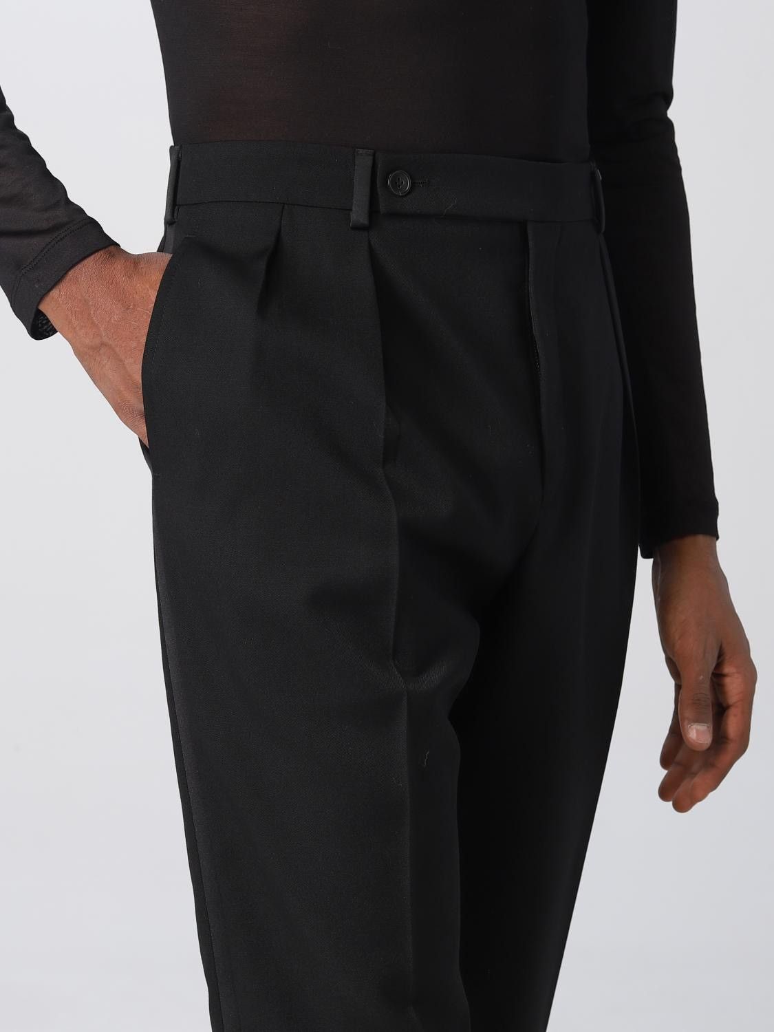 Saint Laurent Paris Saint Laurent Black Le Smoking pants in grain de poudre Size US 34 / EU 50 - 2 Thumbnail