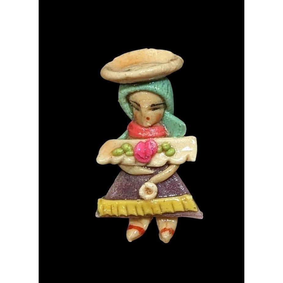 Handmade Vintage Handmade Ecuadorian Tiny Figural Clap Brooch Size ONE SIZE - 1 Thumbnail