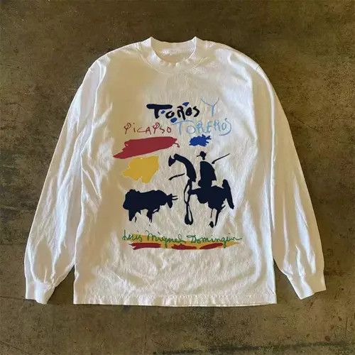 Other White retro long-sleeved t-shirt with matador pattern Size US M / EU 48-50 / 2 - 5 Thumbnail