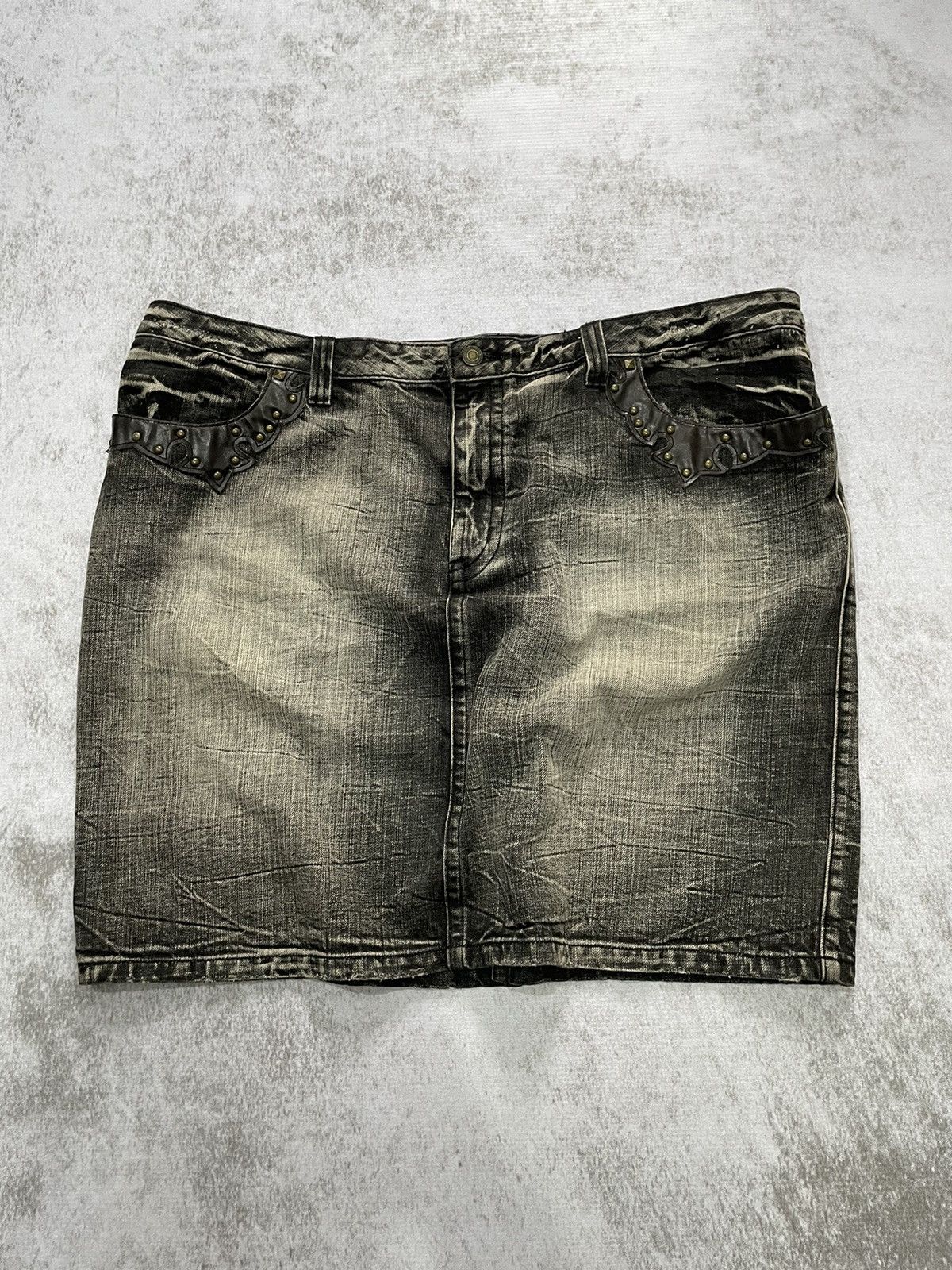 Hysteric Glamour × If Six Was Nine × Le Grande Bleu (L.G.B.) 2000s mini skirt smile line y2k style Size 42" / US 20 - 1 Thumbnail