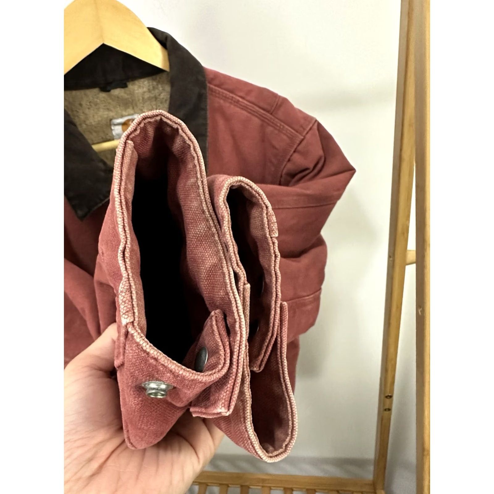 Carhartt VTG Carhartt Women's Salmon Rose Blanket Sherpa Lined Detroit Canvas Jacket XL Bomber Jacket Rose Womens XL Size XL / US 12-14 / IT 48-50 - 6 Thumbnail