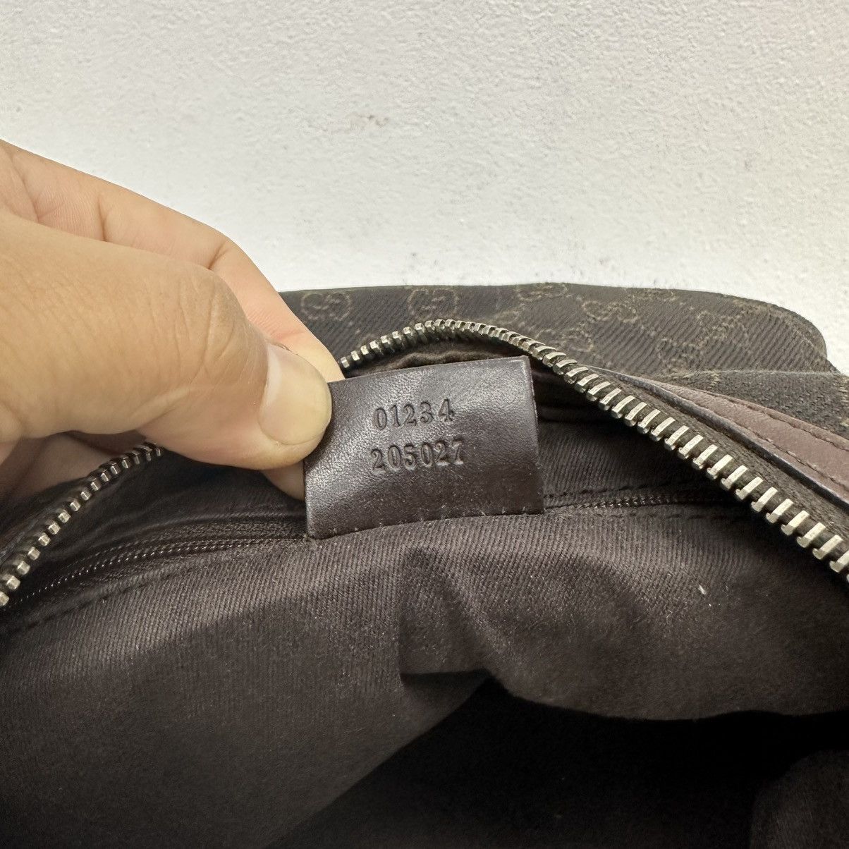 Gucci ‼️LAST DROP‼️ AUTHENTIC GUCCI GG HOBO SHOULDER HOBO BAG Size ONE SIZE - 11 Thumbnail