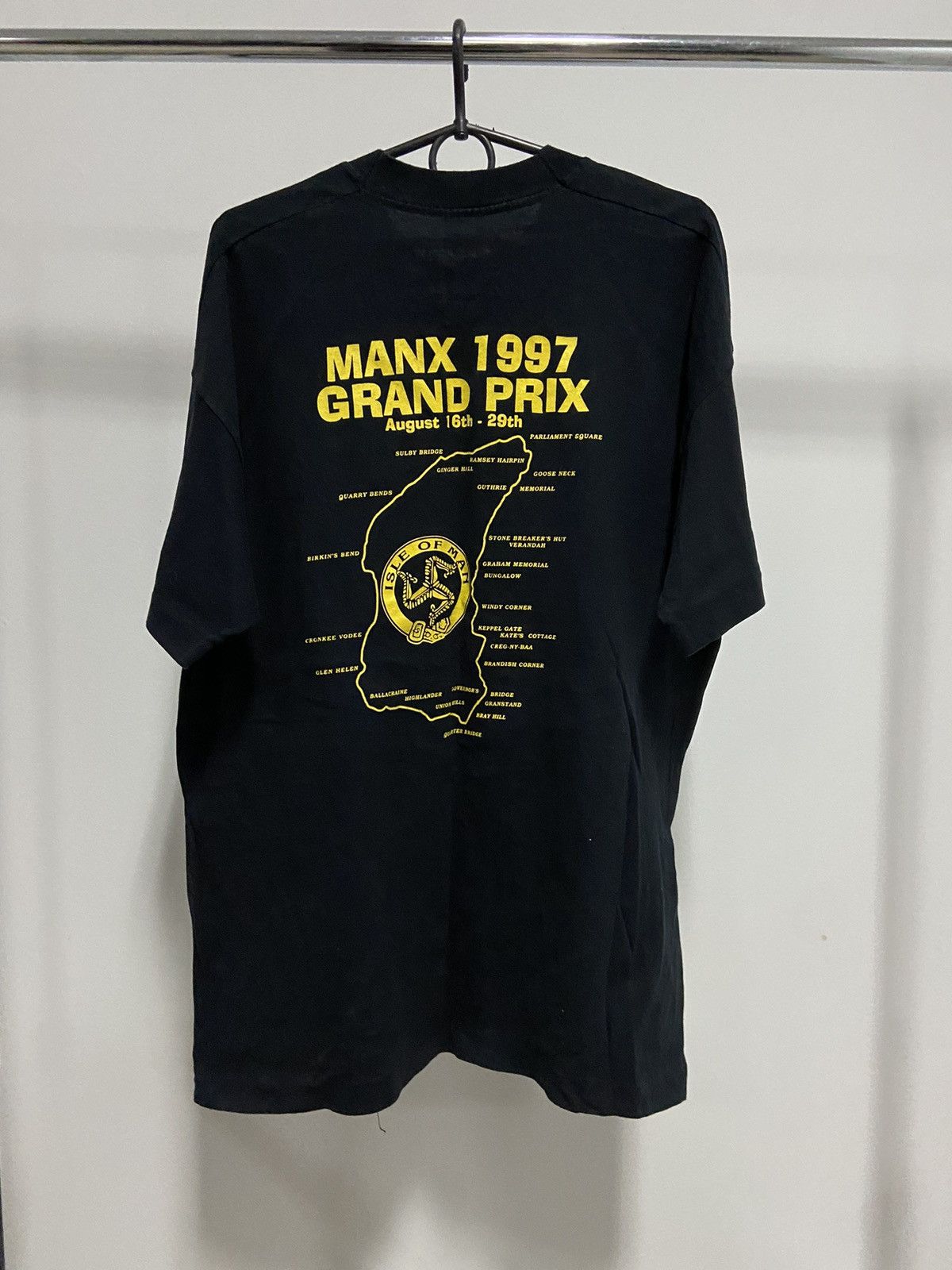 Vintage Manx Grand Prix 1997 Vintage T Shirt Big Logo Moto Racing Size US L / EU 52-54 / 3 - 2 Thumbnail