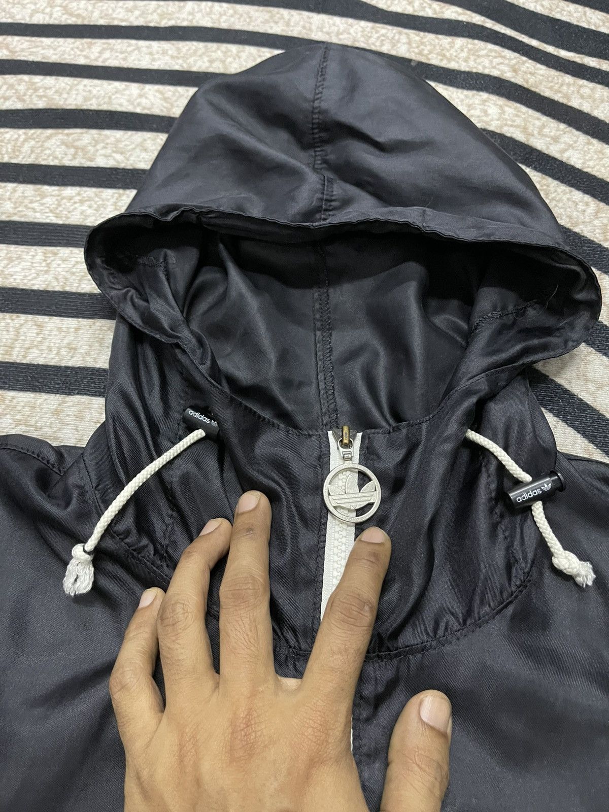 Adidas 90s ADIDAS HALF ZIPPER LIGHT JACKET HOODIE BIG LOGO Size US XL / EU 56 / 4 - 10 Thumbnail