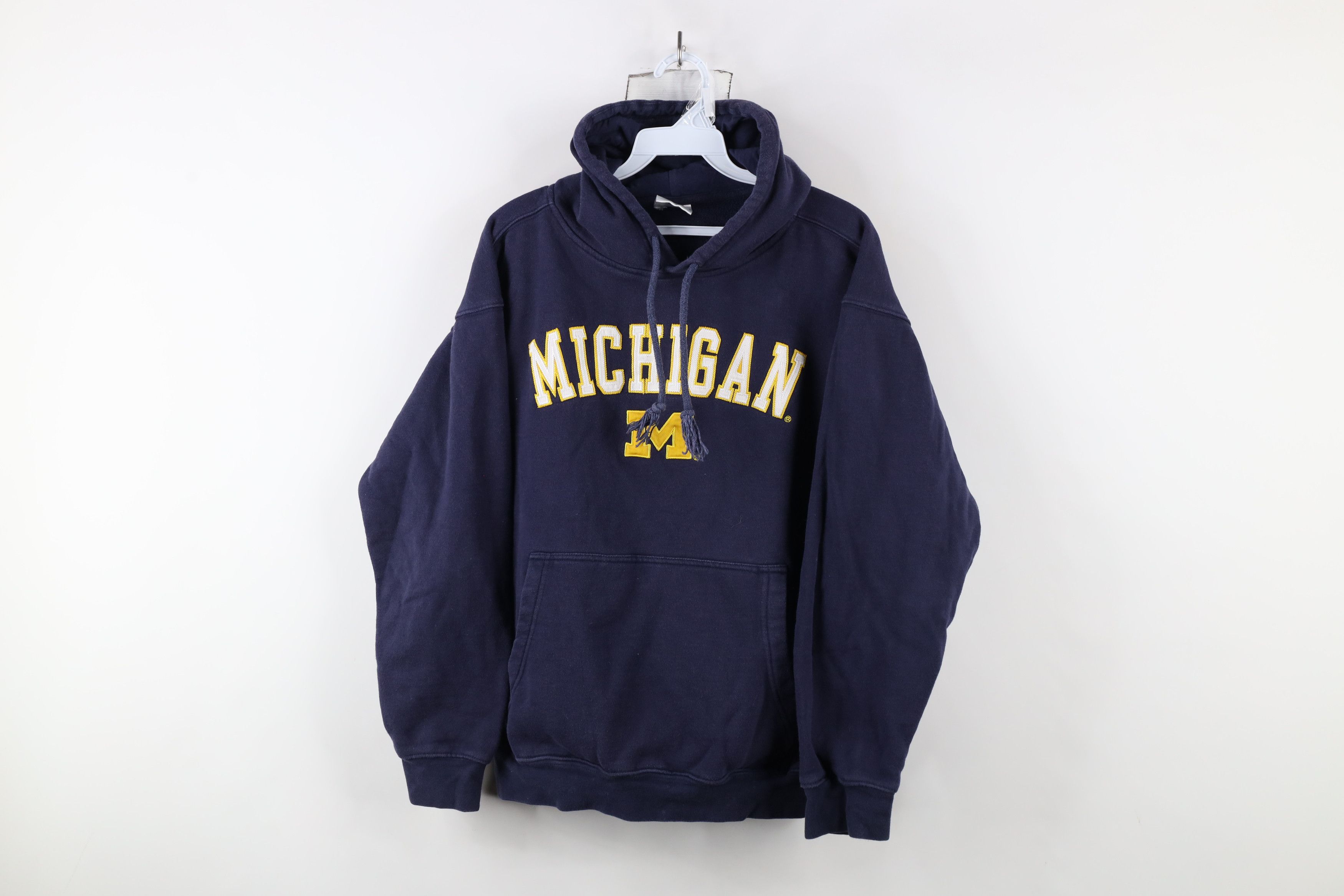Vintage Vintage 90s Out University of Michigan Hoodie Sweatshirt Size M / US 6-8 / IT 42-44 - 1 Thumbnail