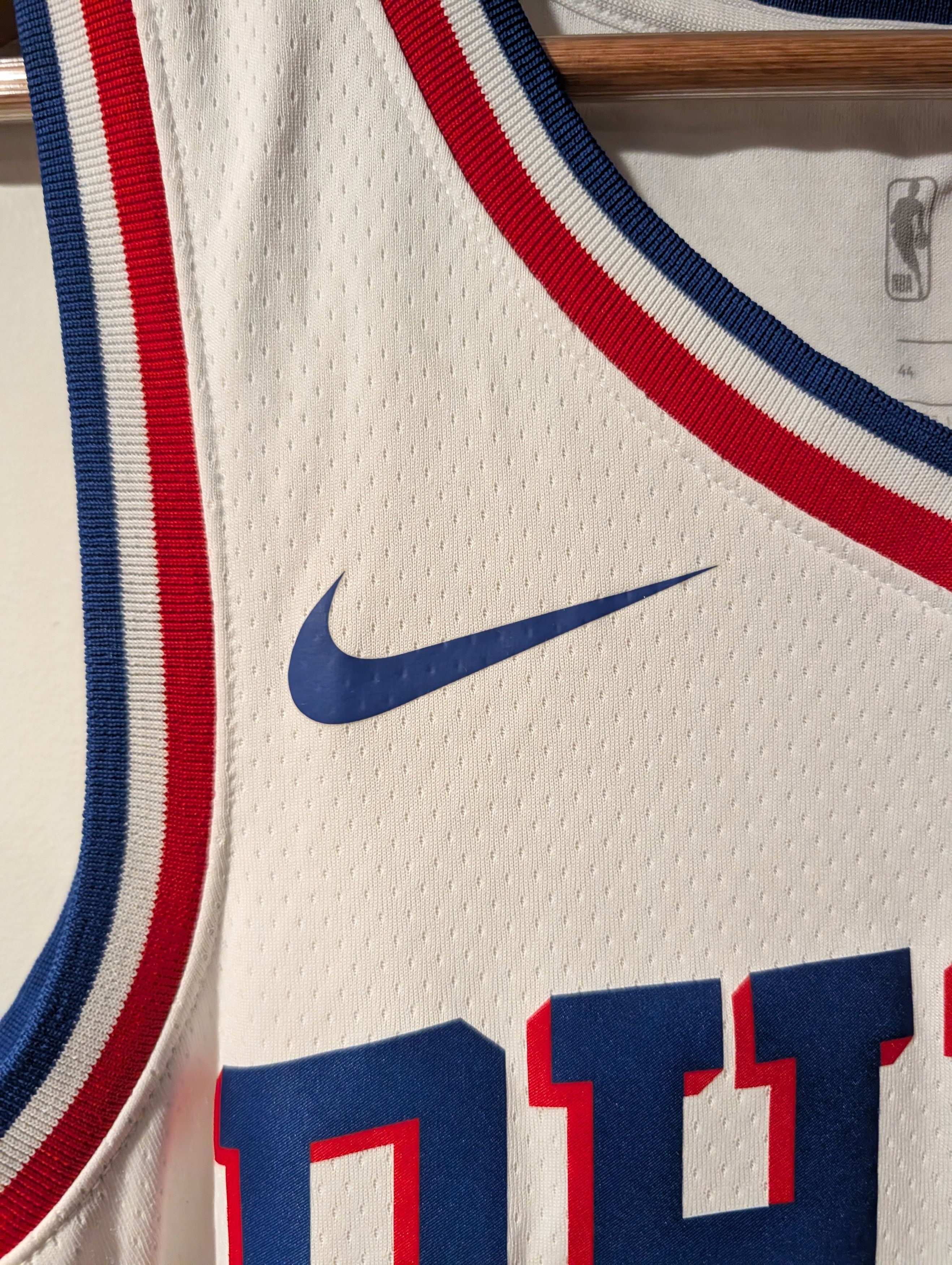 Nike Nike Philadelphia 76ers Joel Embiid #21 NBA Jersey Phila MED Size US M / EU 48-50 / 2 - 3 Thumbnail