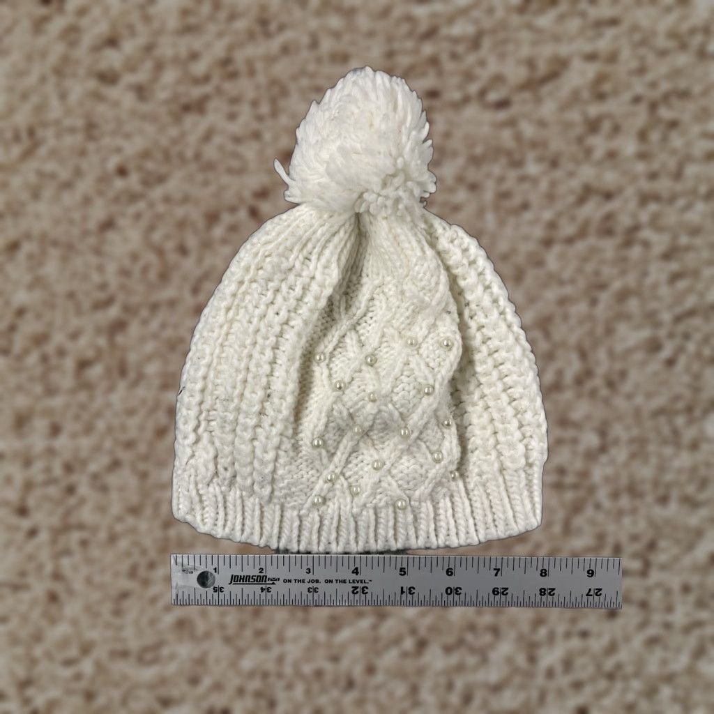 Vintage Capelli New York Beanie Womens Medium White Acrylic Knit Pearls Ski Pom Size ONE SIZE - 1 Thumbnail