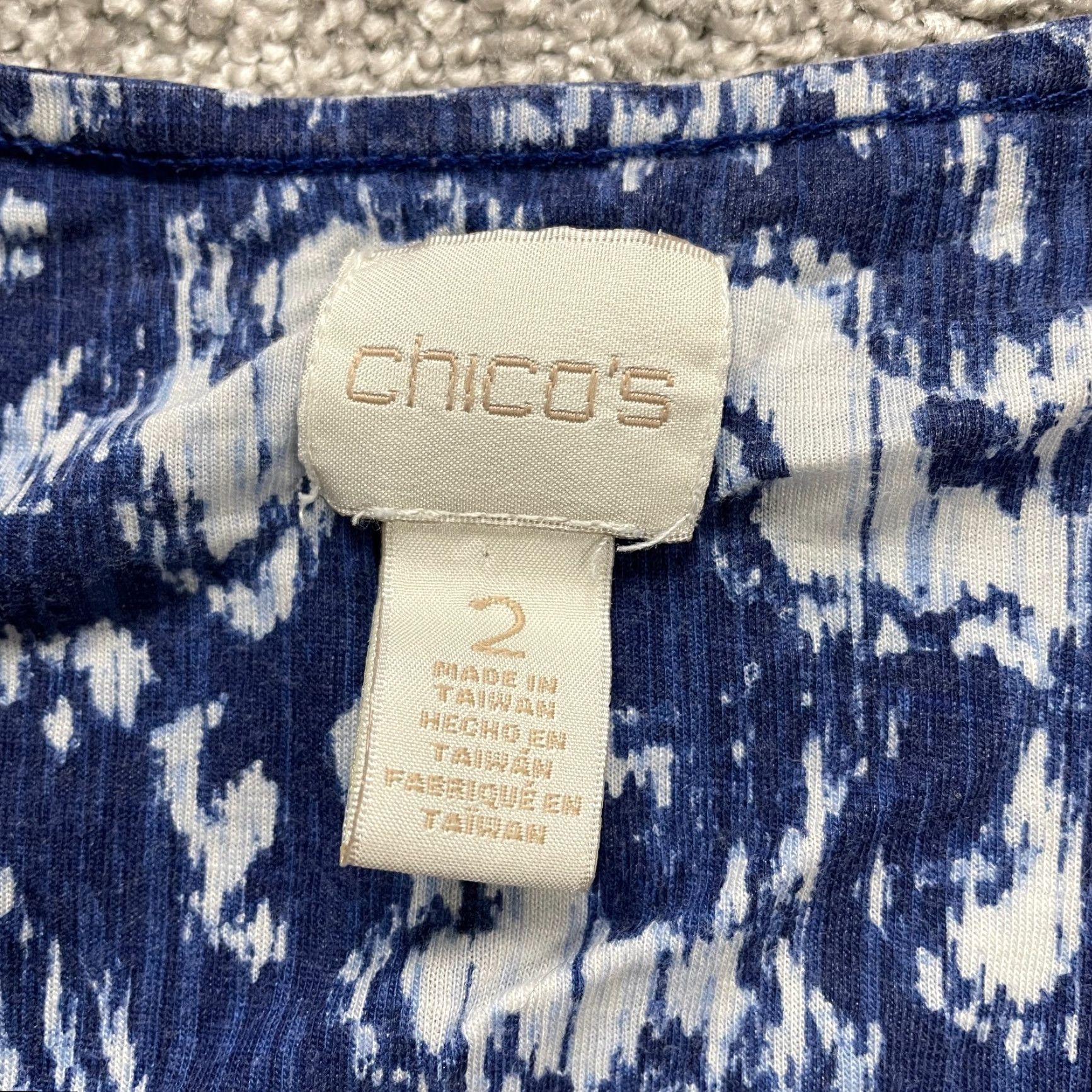 Vintage Chico's Blouse Women 2 Large Blue White Paisley 3/4 Sleeve Round Neck Casual Top Size XS / US 0-2 / IT 36-38 - 4 Thumbnail
