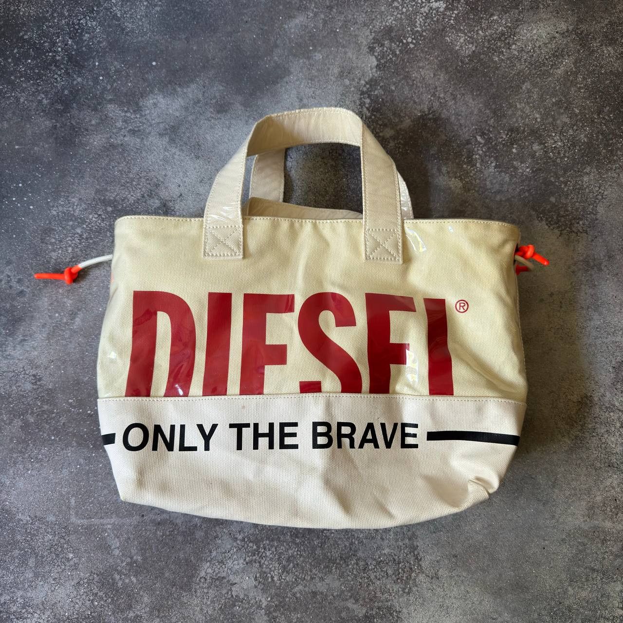 Diesel Amazing Shoulder Bag