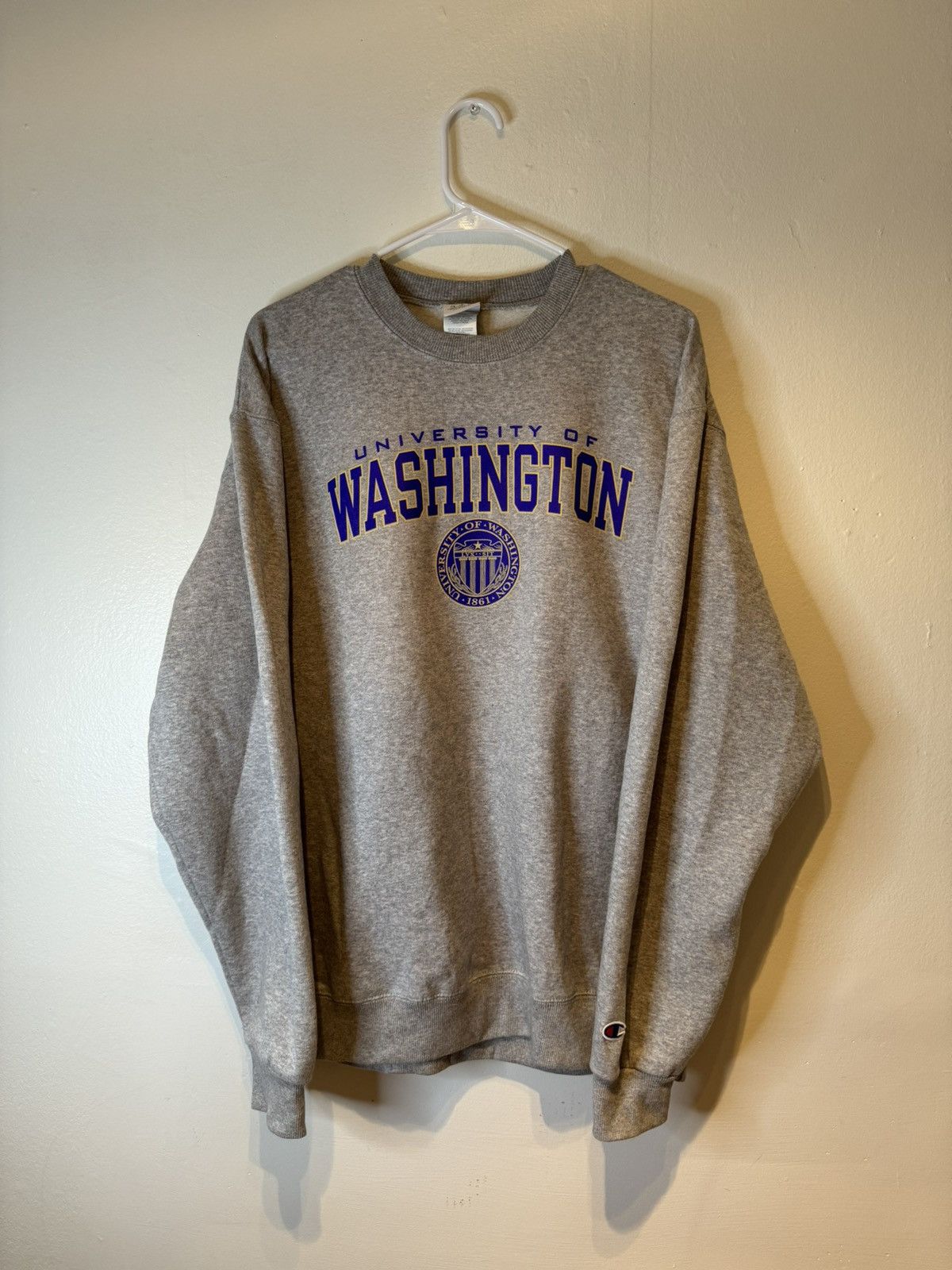 Champion Size Large University of Washington Crewneck Sweatshirt Gray Size US L / EU 52-54 / 3 - 1 Thumbnail