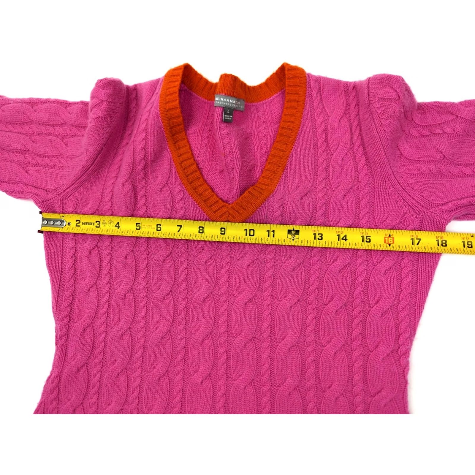 Neiman Marcus Neiman Marcus Cashmere Collection Cable Knit Ribbed Rope V-Neck Sweater Women L Pink Size L / US 10 / IT 46 - 7 Thumbnail
