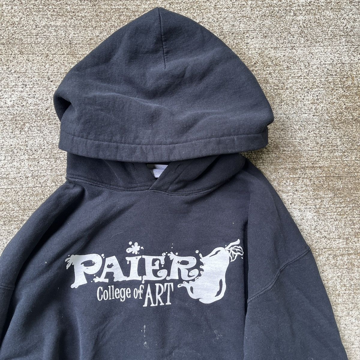 Vintage Vintage Paier College Of Art Black Hoodie M Size US M / EU 48-50 / 2 - 5 Thumbnail