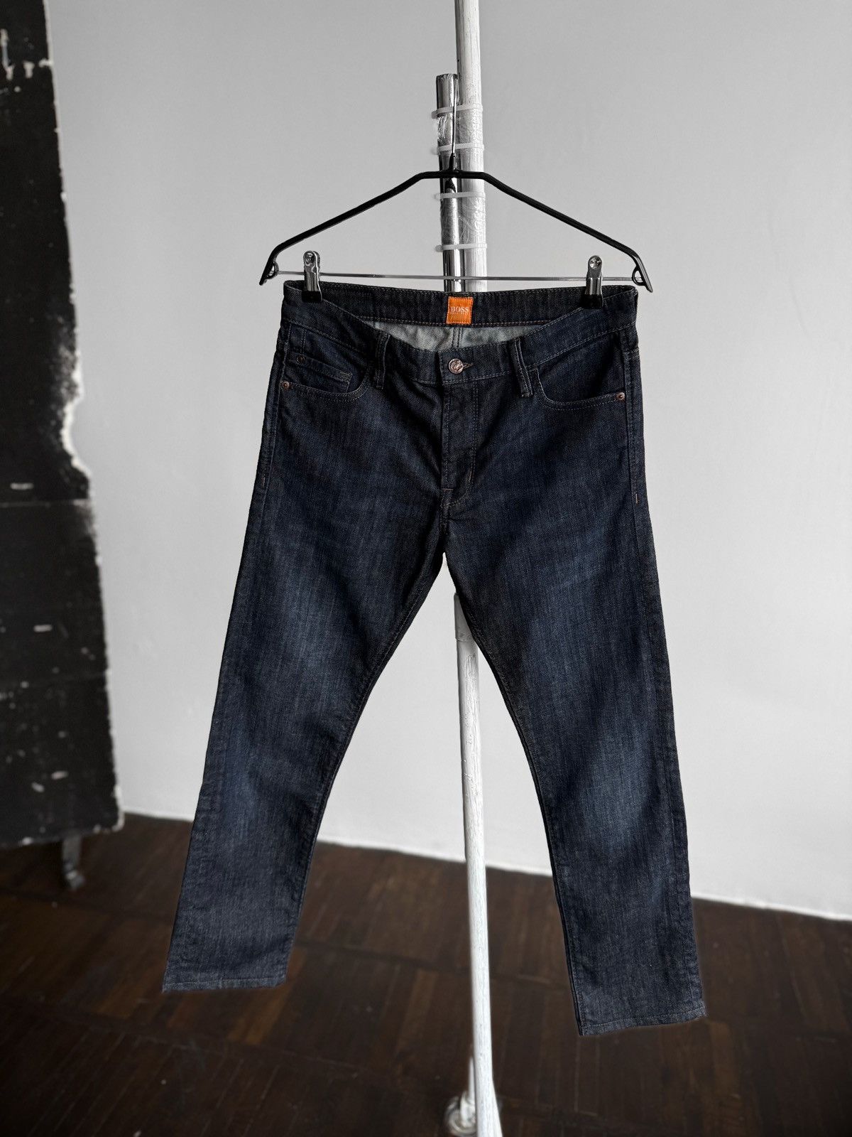 Hugo Boss Hugo Boss Mens Dark Blue Wash Slim Straight Fit Denim Jeans Size US 31 - 1 Thumbnail