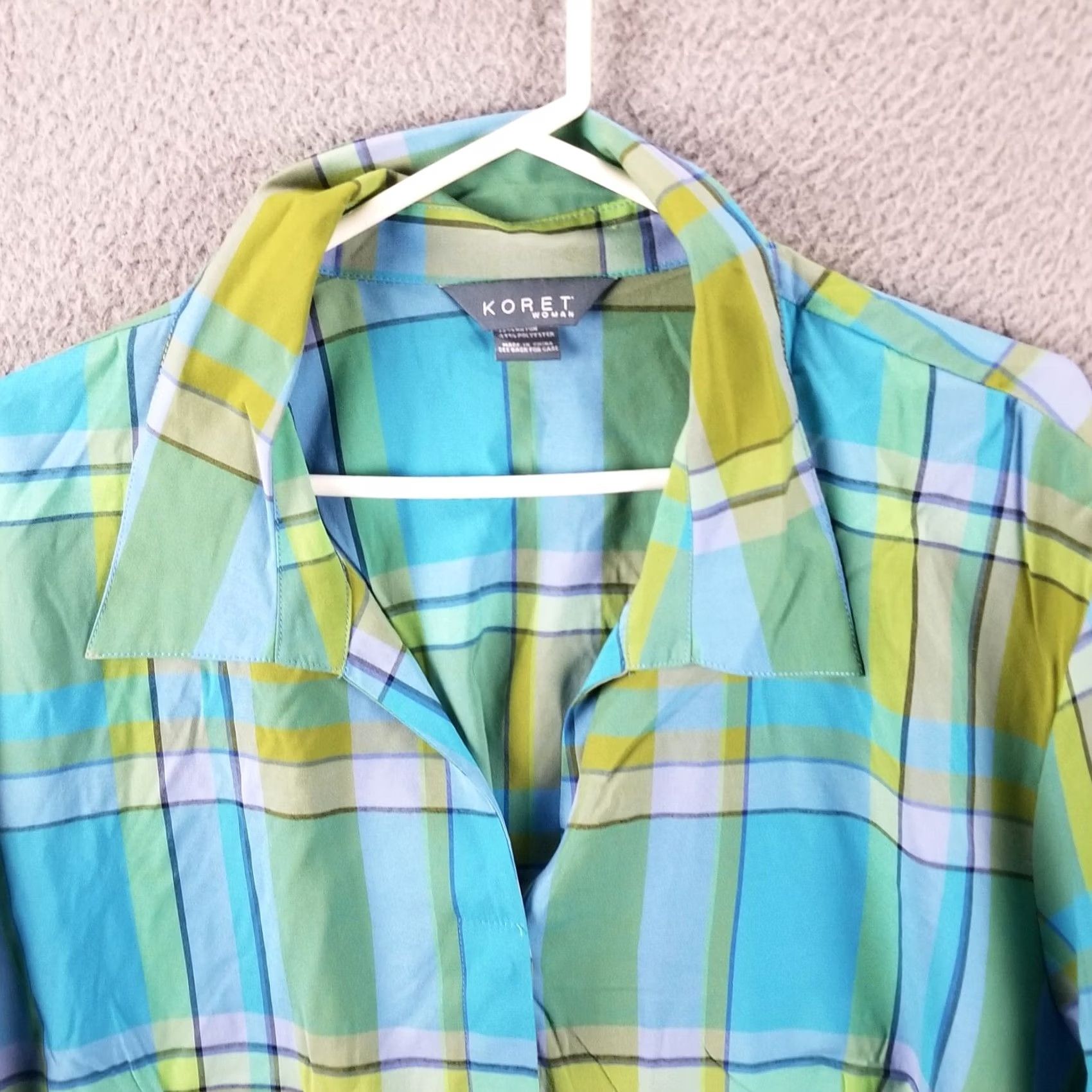 Vintage Koret Button Down Shirt Blouse Woman Plus Size 26 Blue Plaid Button-Up Shirt Womens Size 4XL / US 24-26 - 2 Thumbnail