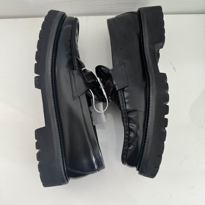 Louis Vuitton Louis Vuitton Black Leather Loafers for Men - Size US 9.5 / EU 42-43 - 9 Thumbnail