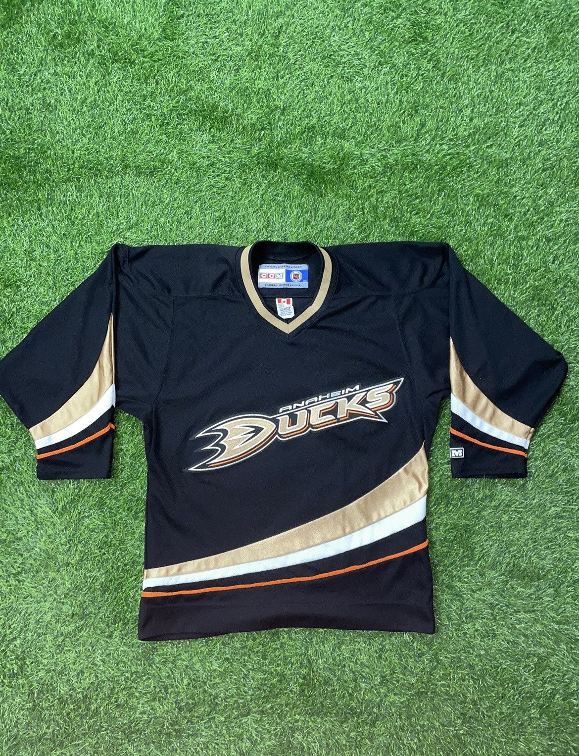 NHL × Vintage CCM NHL Anaheim Ducks Jersey Size Small Size US S / EU 44-46 / 1 - 1 Thumbnail