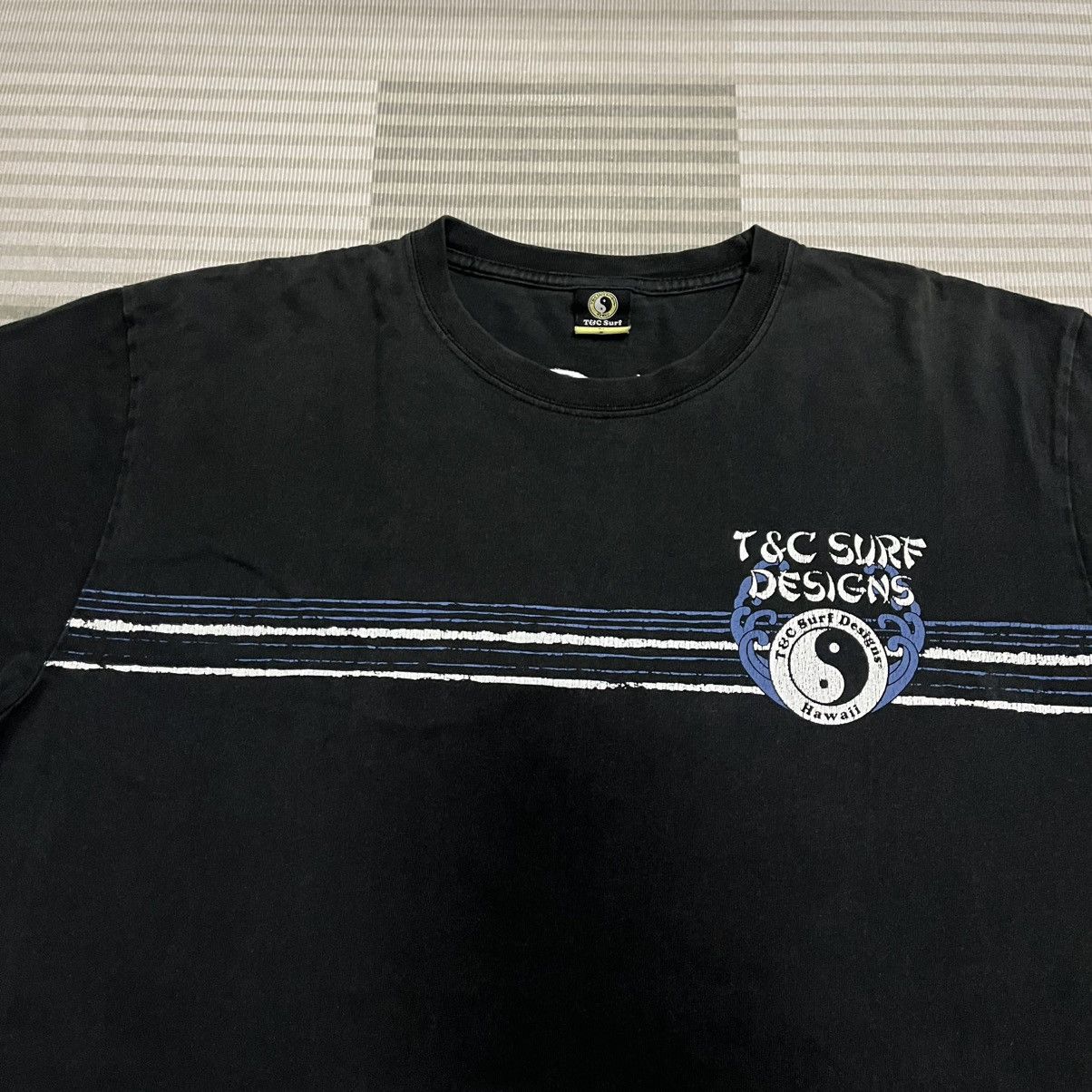 Vintage T&C Surf Designs Embroidery Back-heat Spell y2k Tshirt Size US XL / EU 56 / 4 - 8 Thumbnail